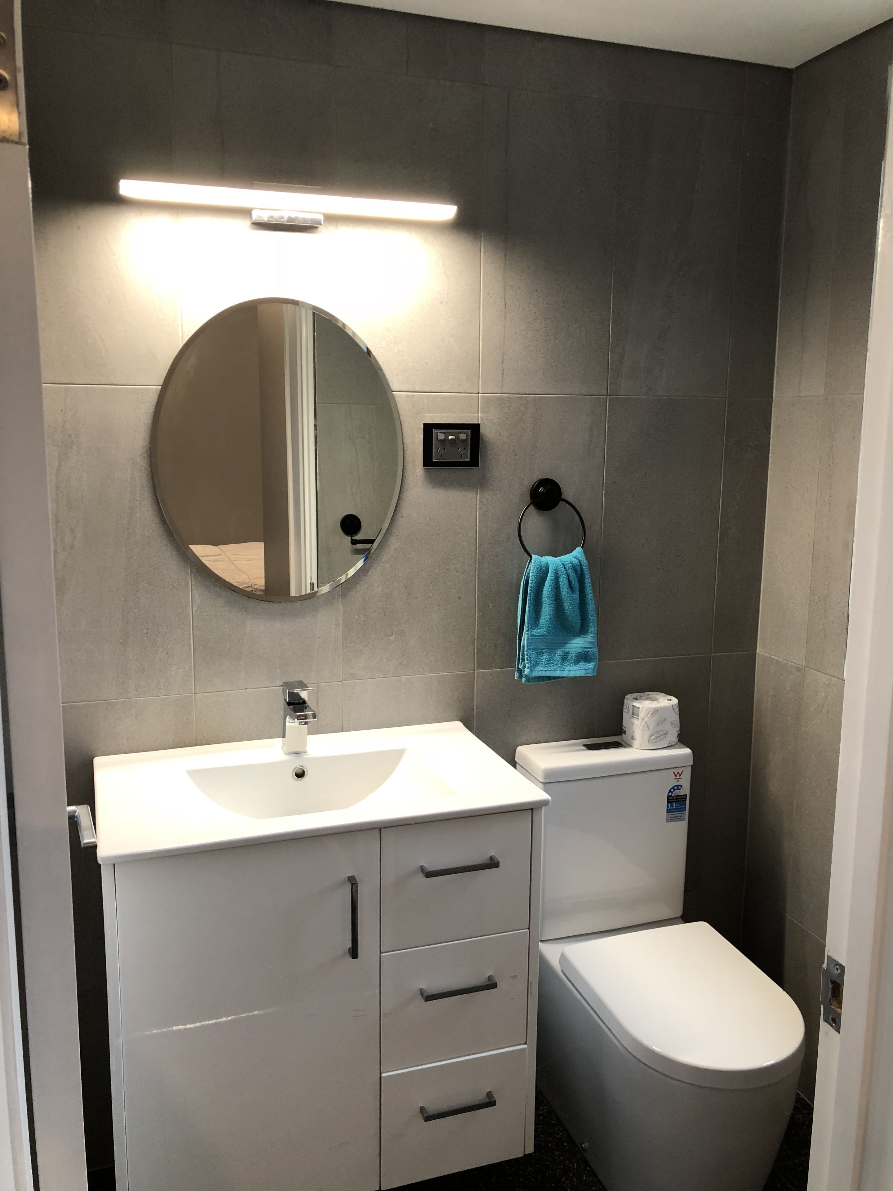Amelia Budget Hotel