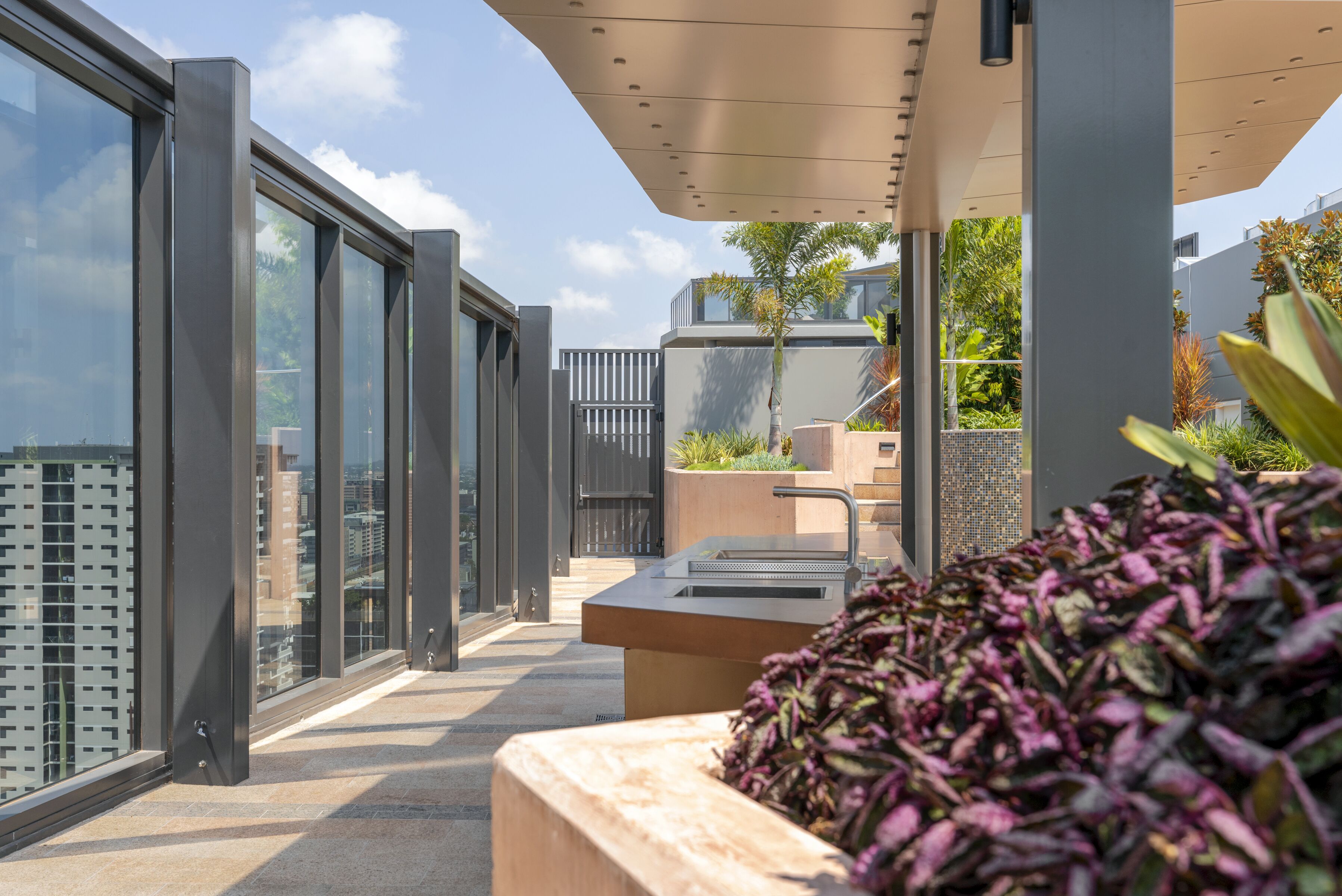 Brisbane One Apartments by CLLIX