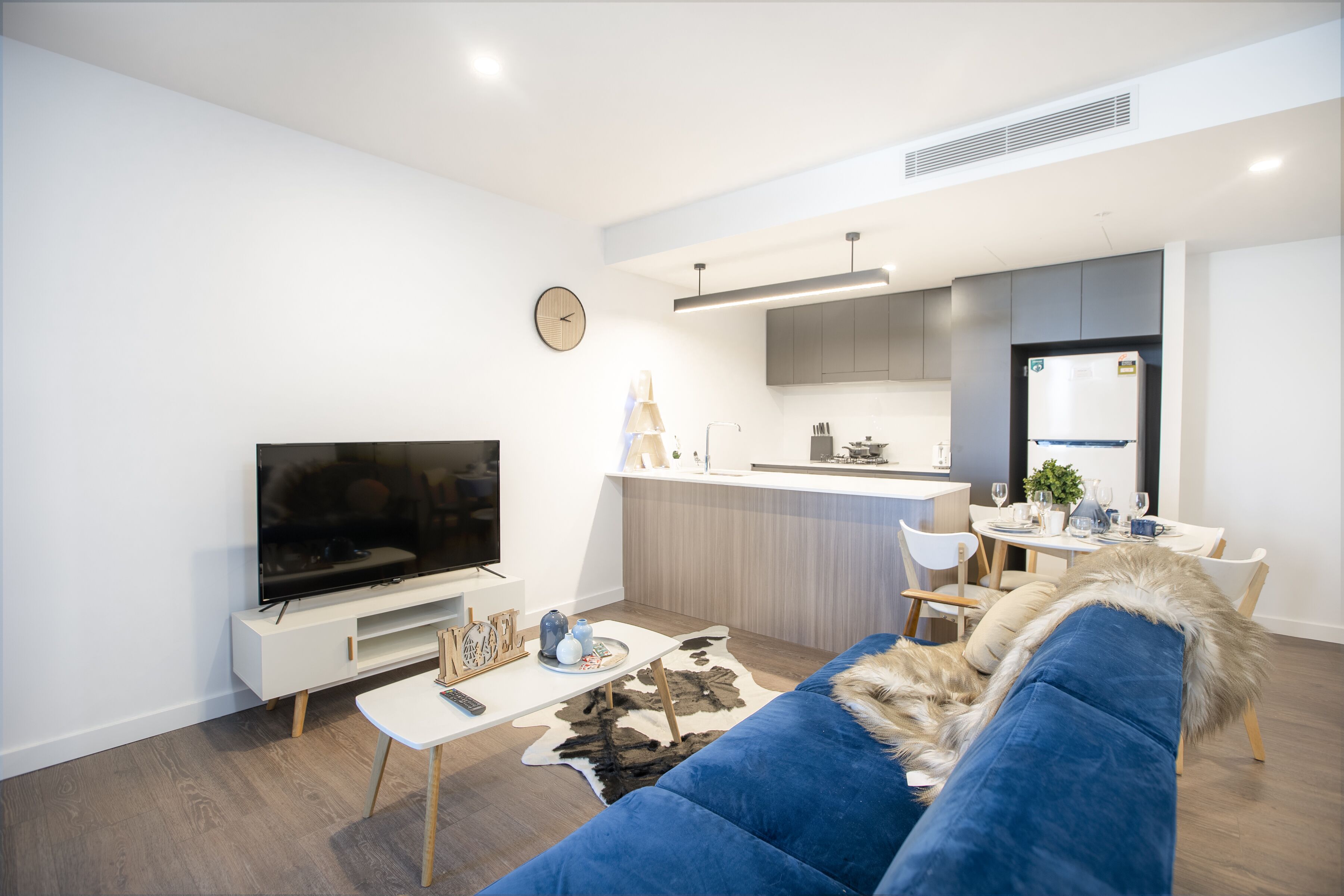 Brisbane One Apartments by CLLIX