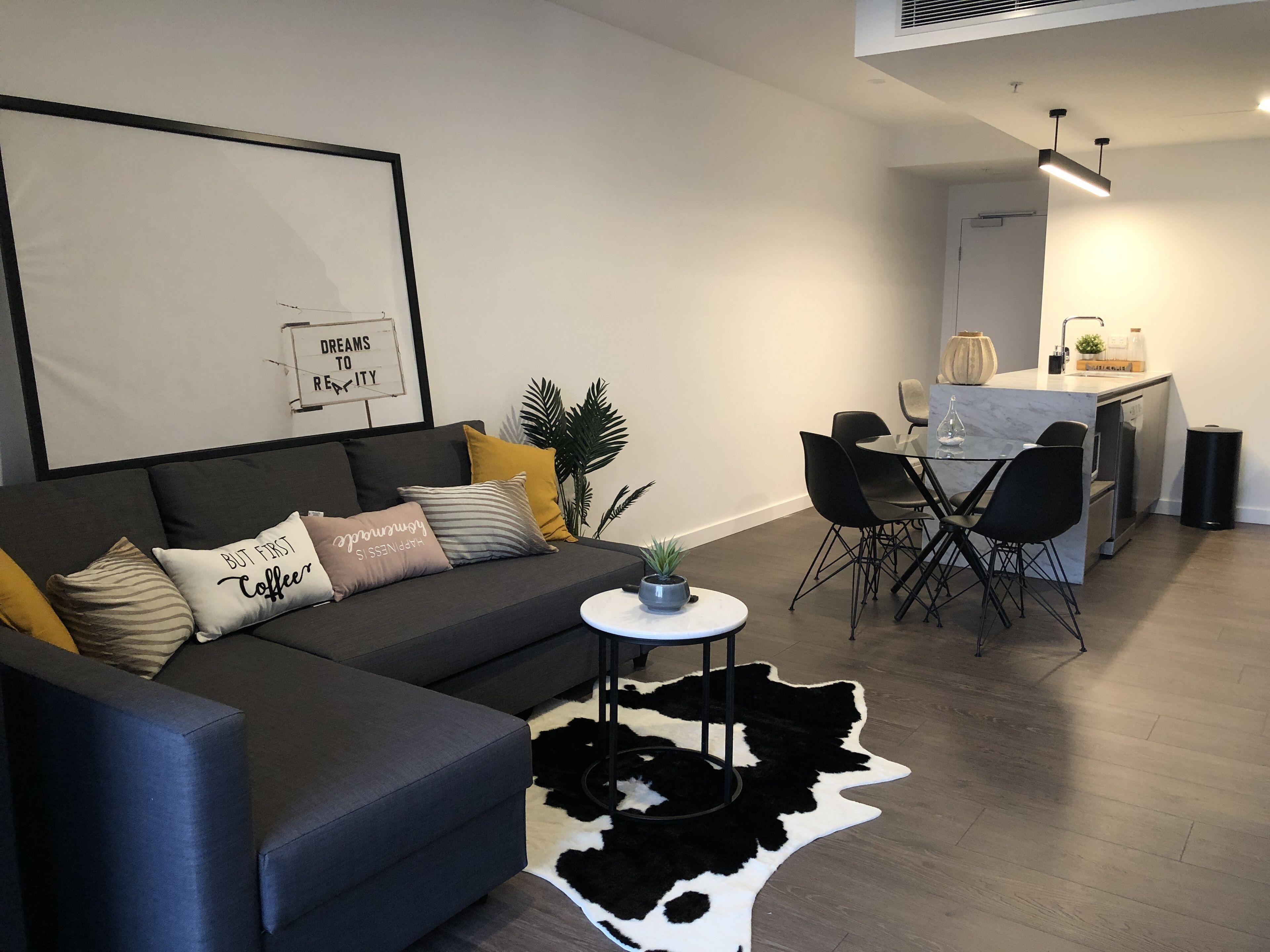 Brisbane One Apartments by CLLIX