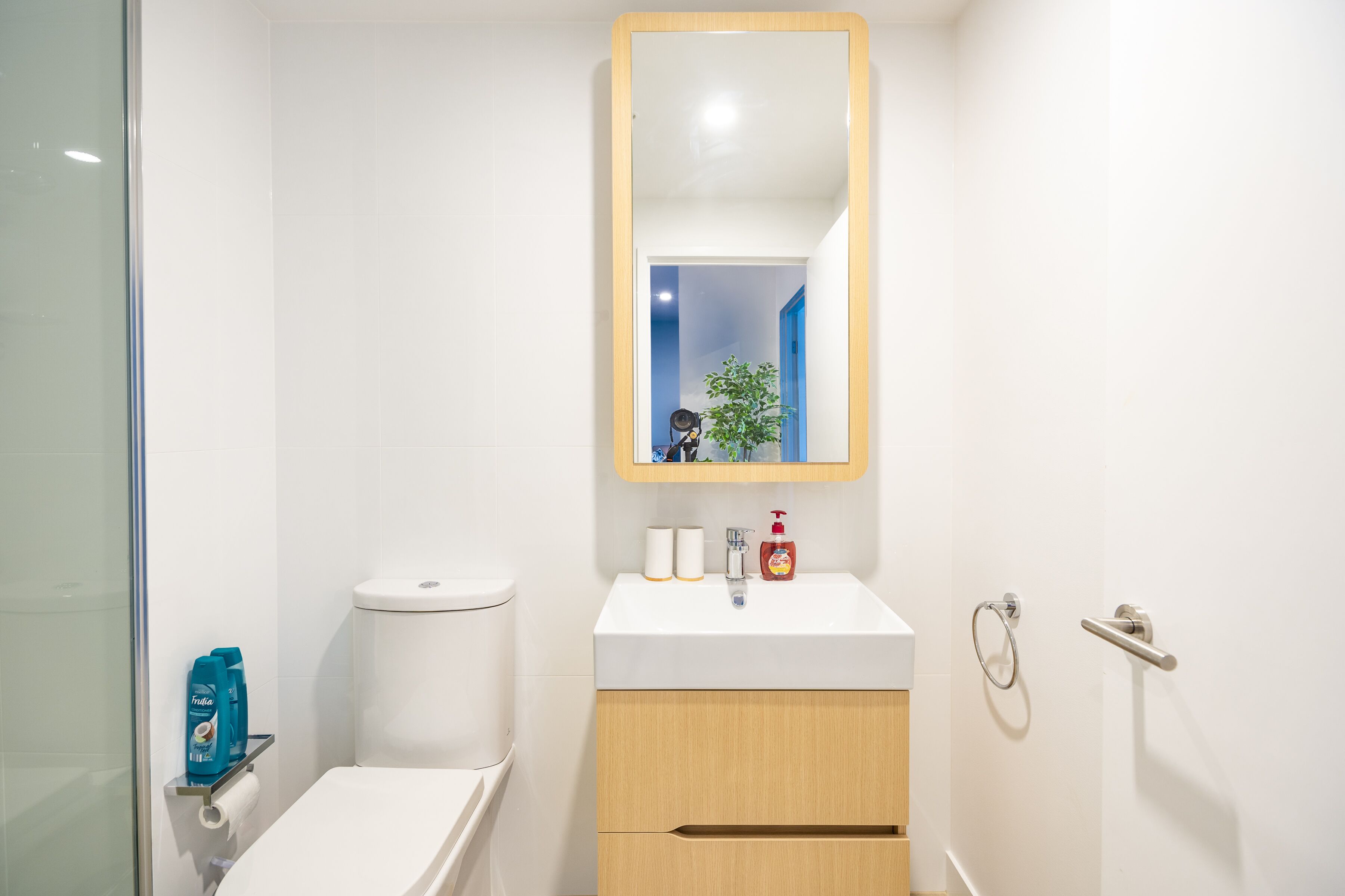 Brisbane One Apartments by CLLIX