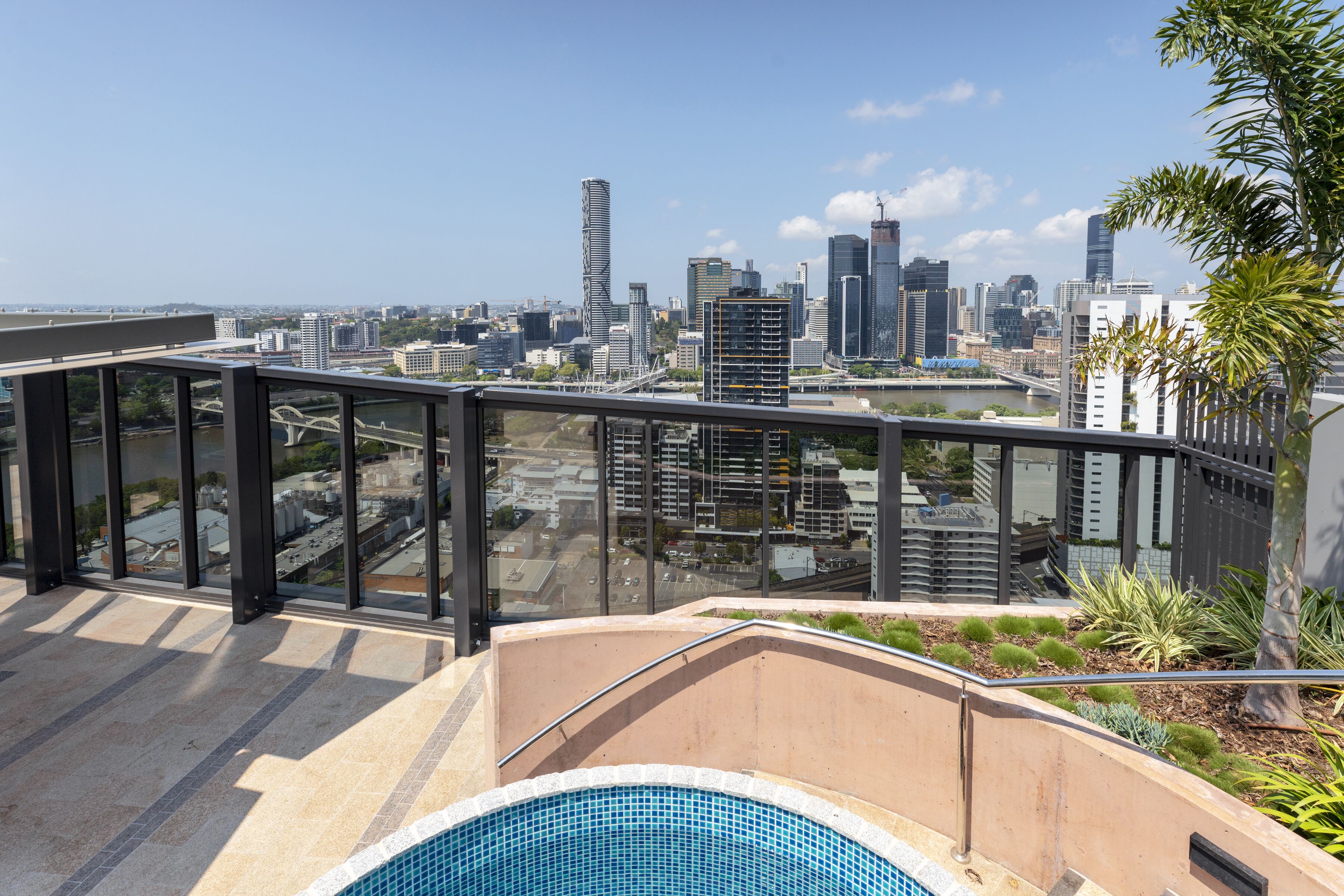 Brisbane One Apartments by CLLIX