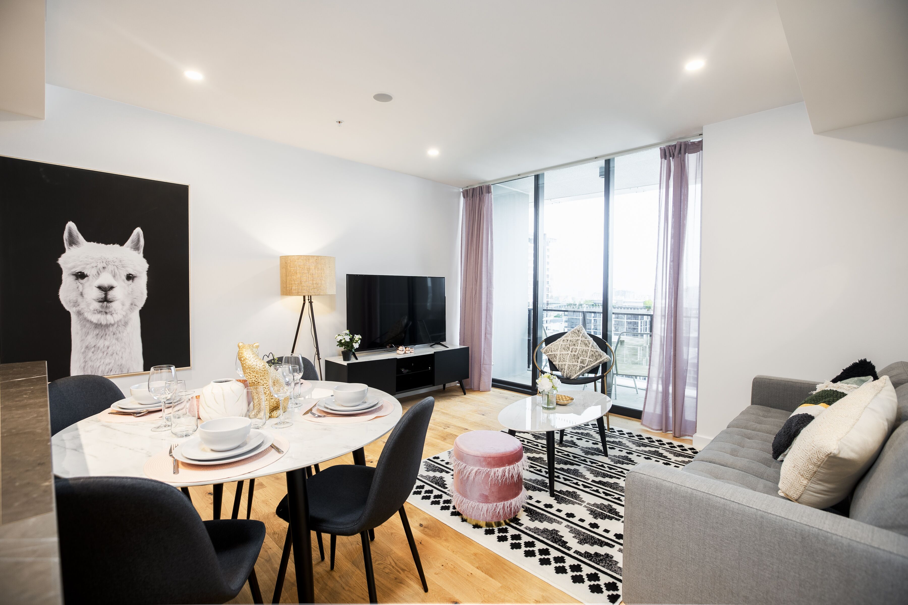 Brisbane One Apartments by CLLIX