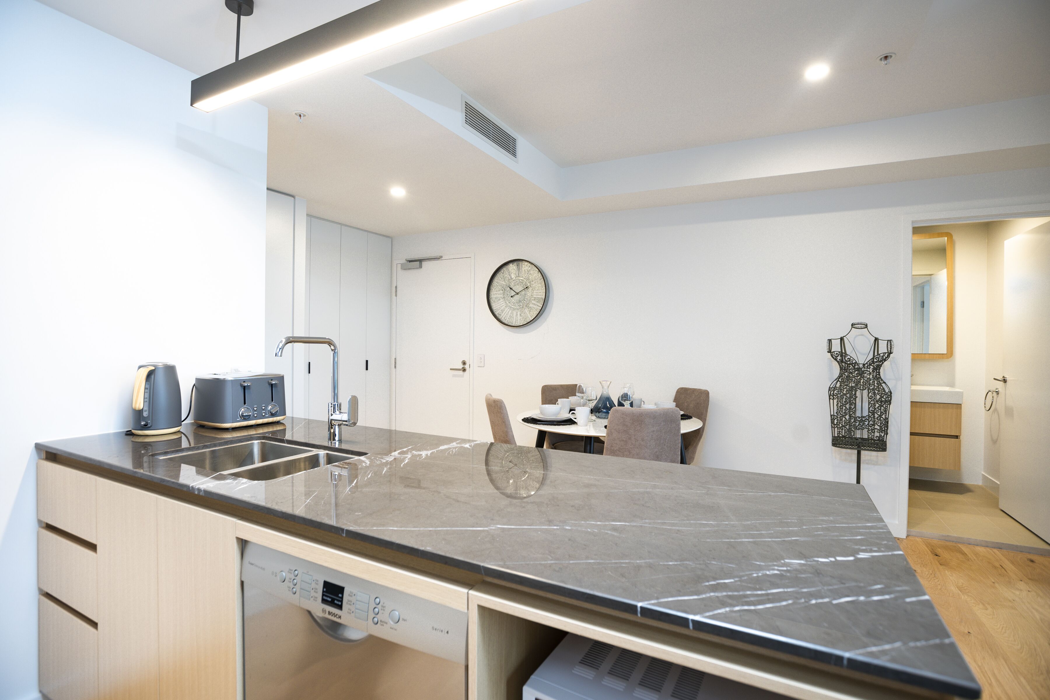 Brisbane One Apartments by CLLIX