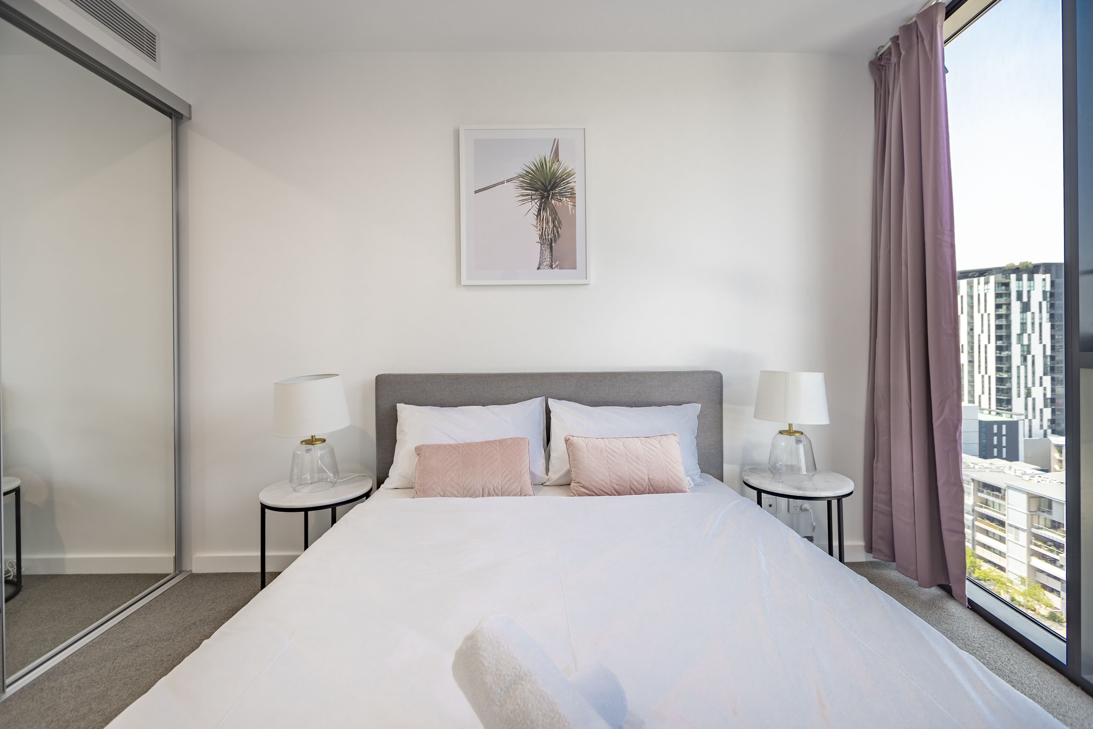 Brisbane One Apartments by CLLIX