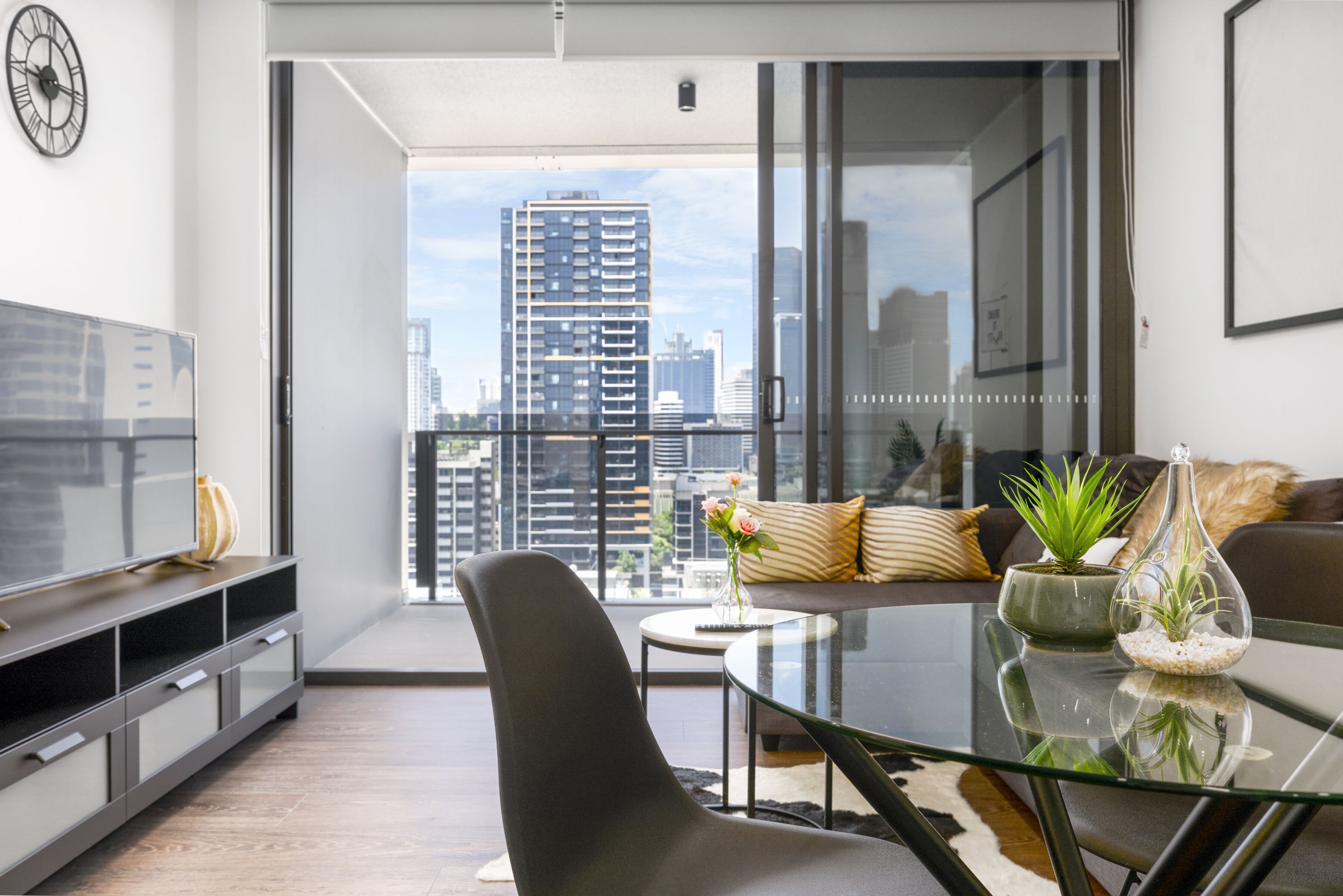 Brisbane One Apartments by CLLIX