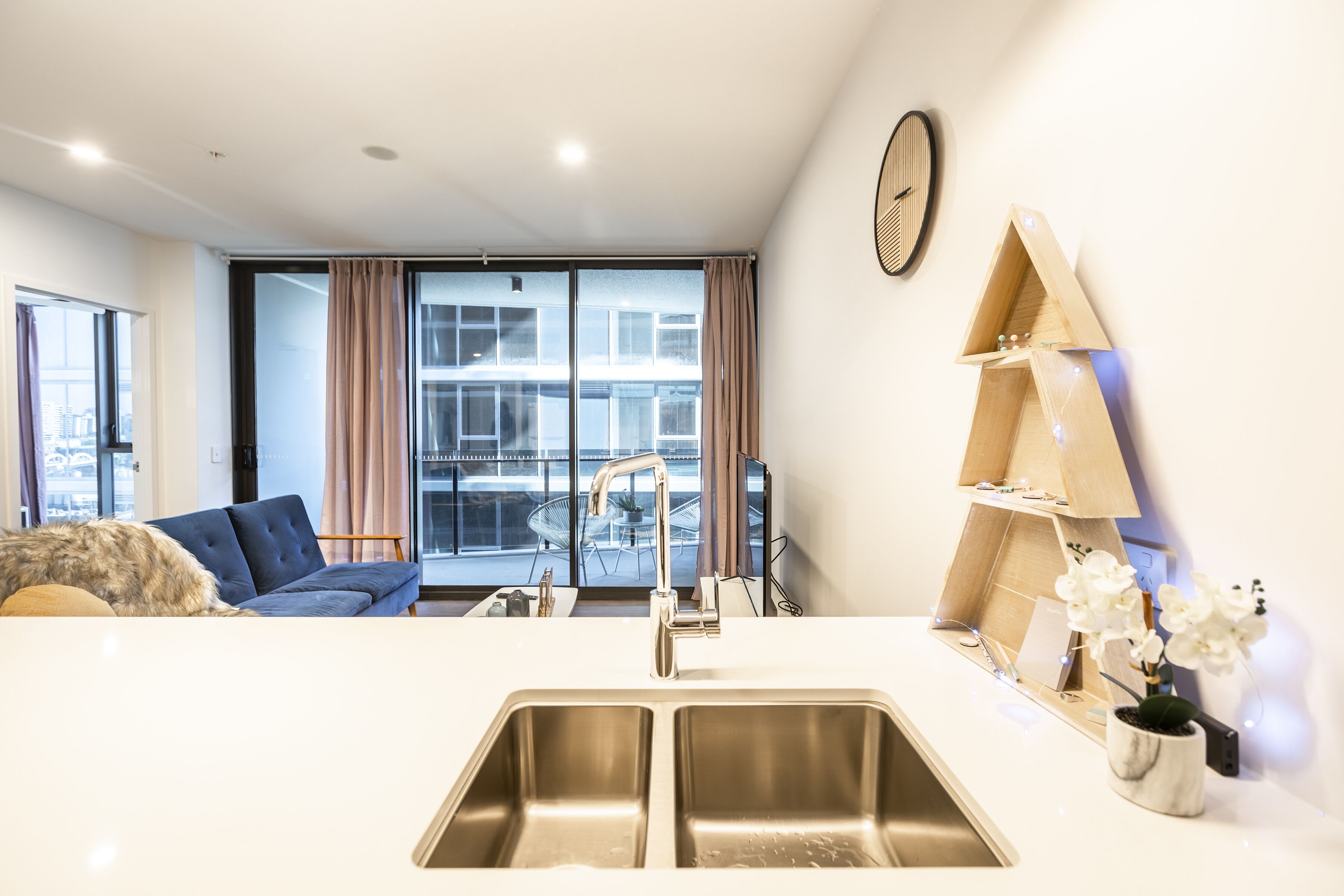 Brisbane One Apartments by CLLIX