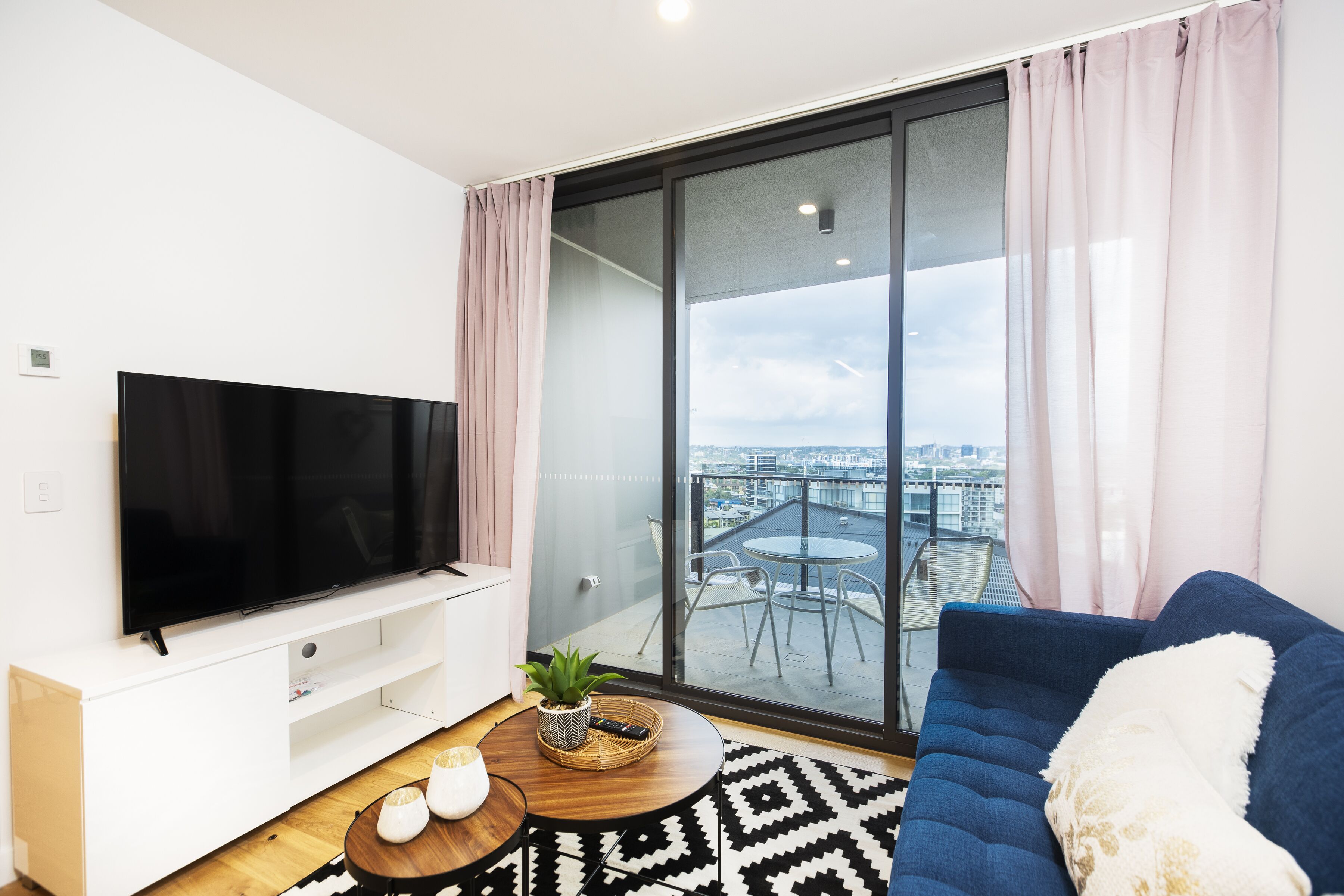Brisbane One Apartments by CLLIX