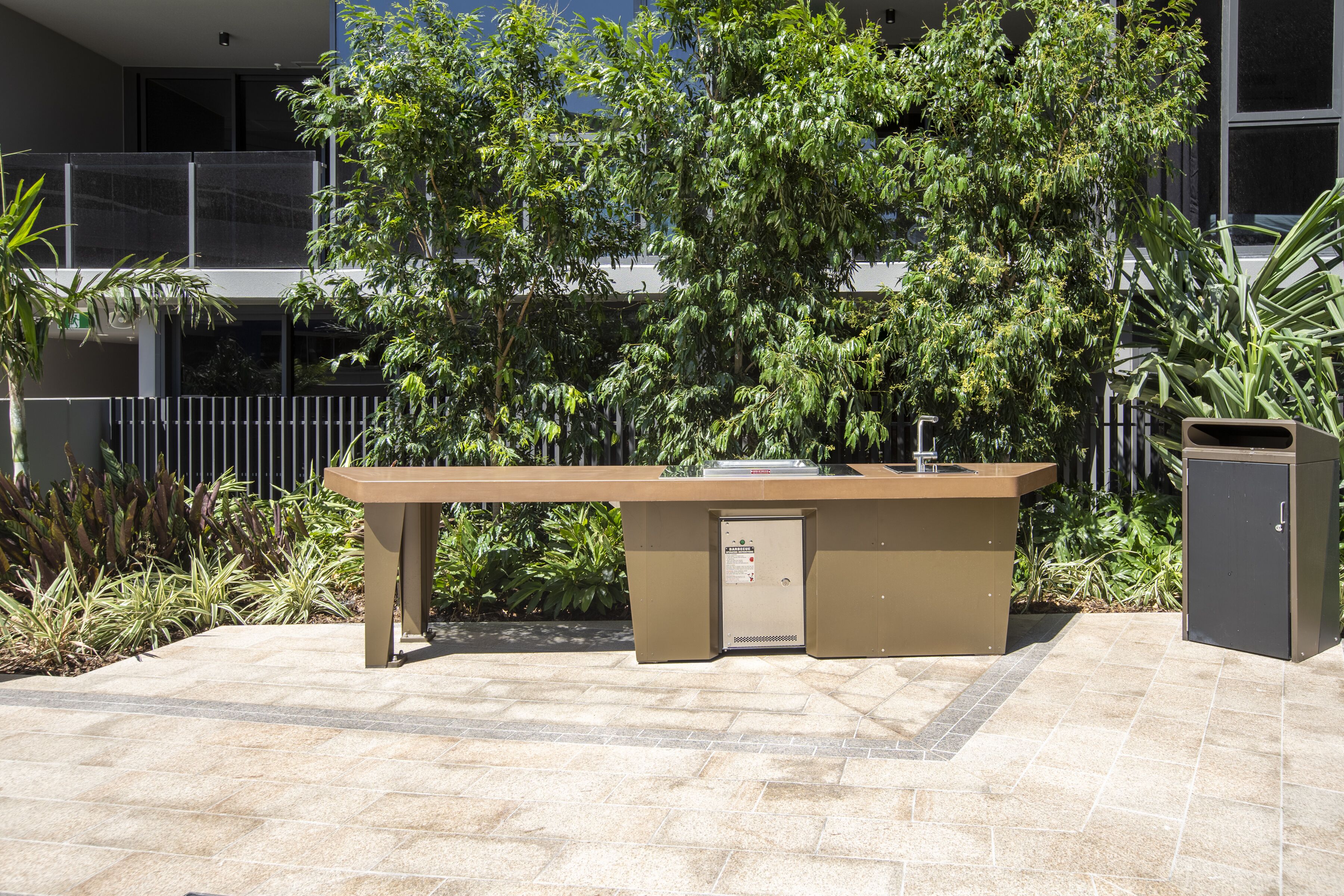 Brisbane One Apartments by CLLIX