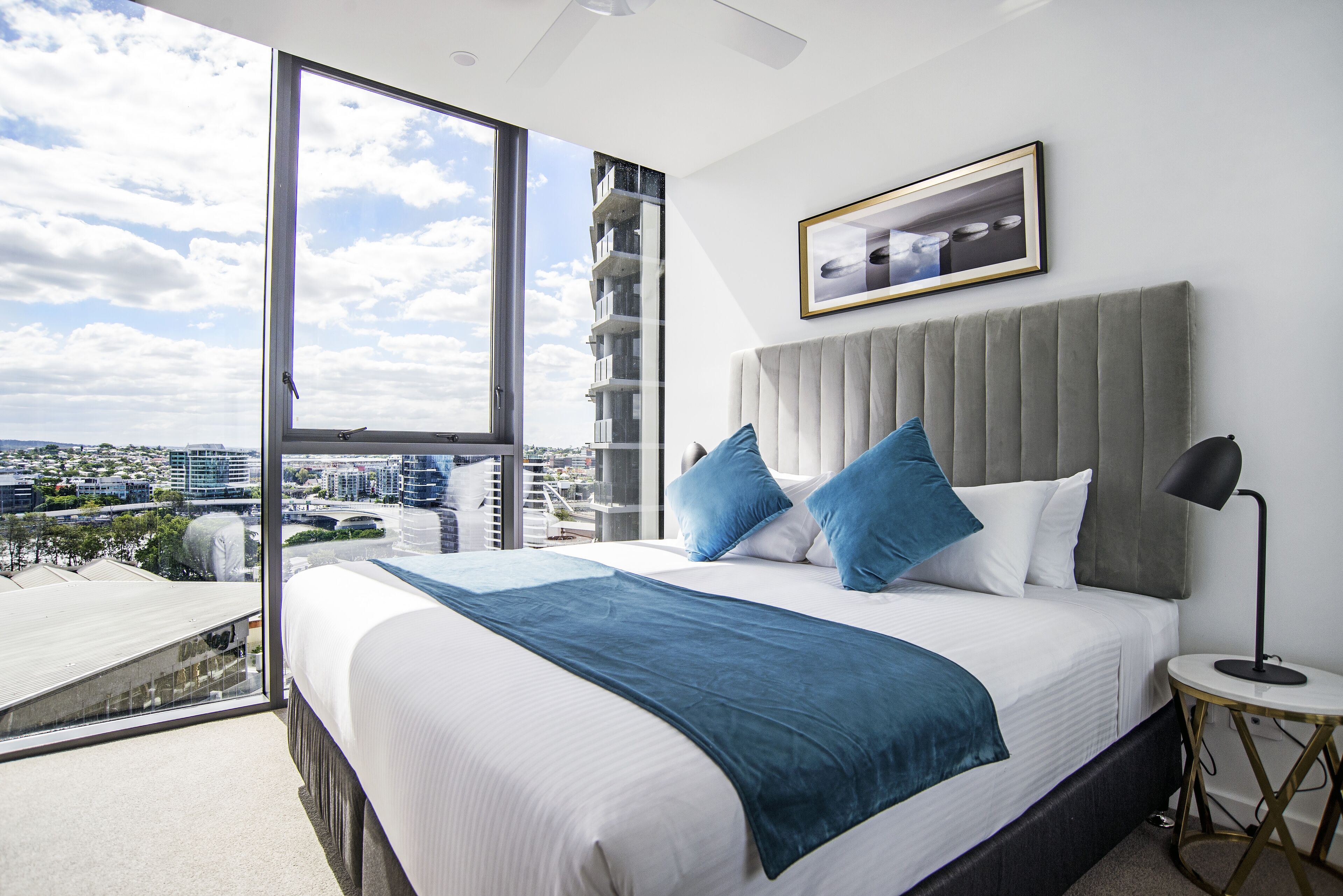 Brisbane One Apartments by CLLIX