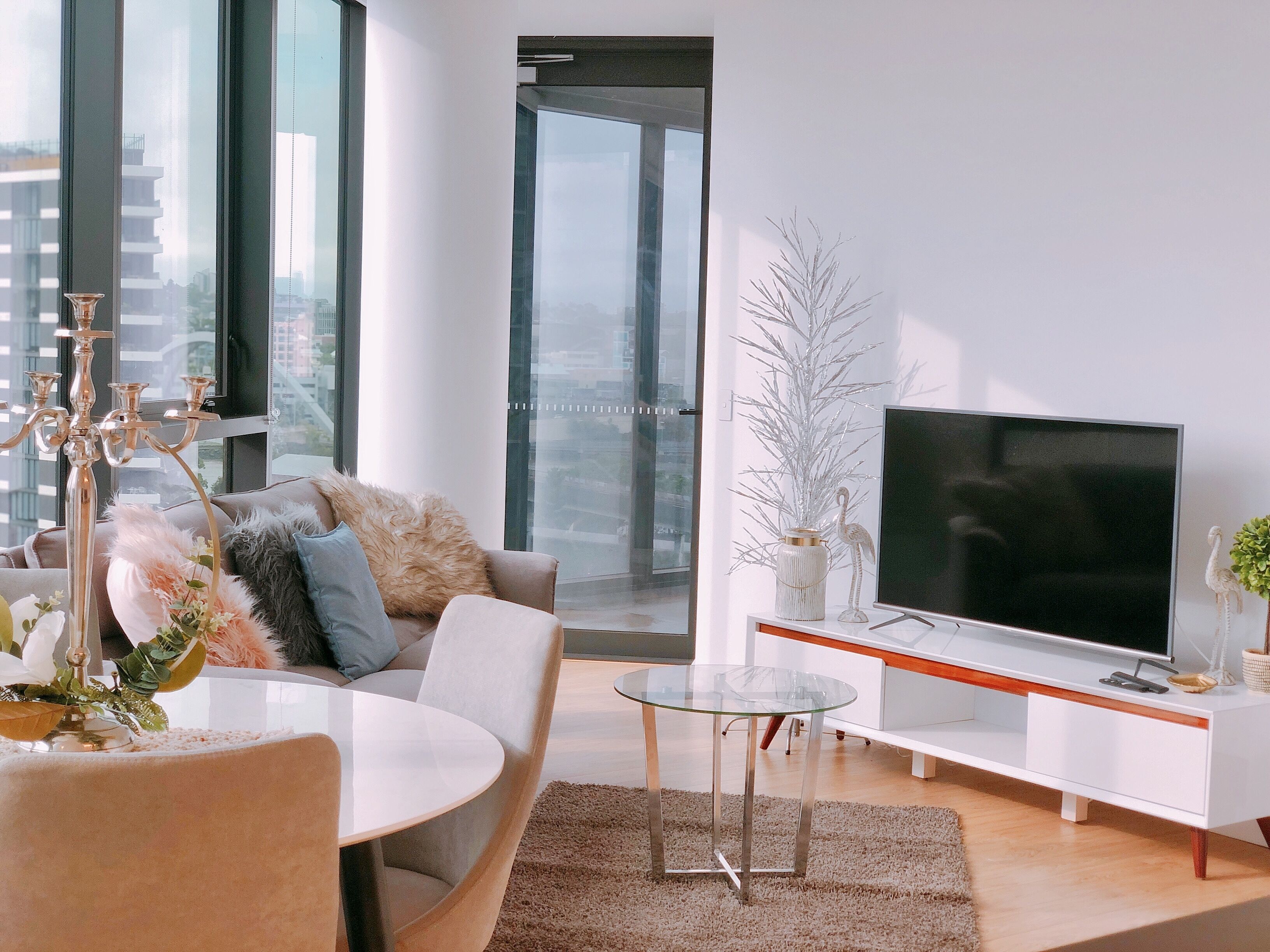 Brisbane One Apartments by CLLIX