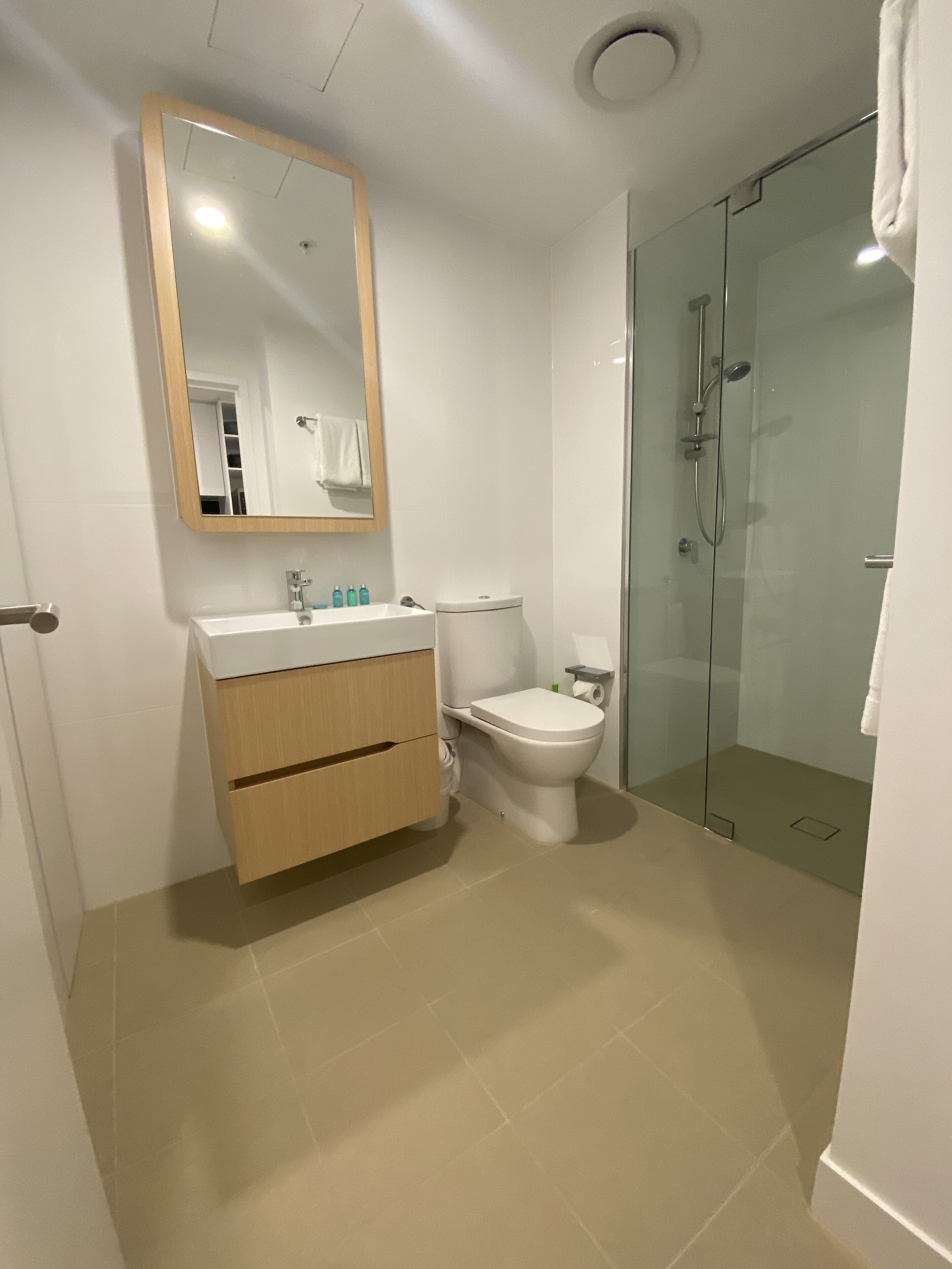 Brisbane One Apartments by CLLIX