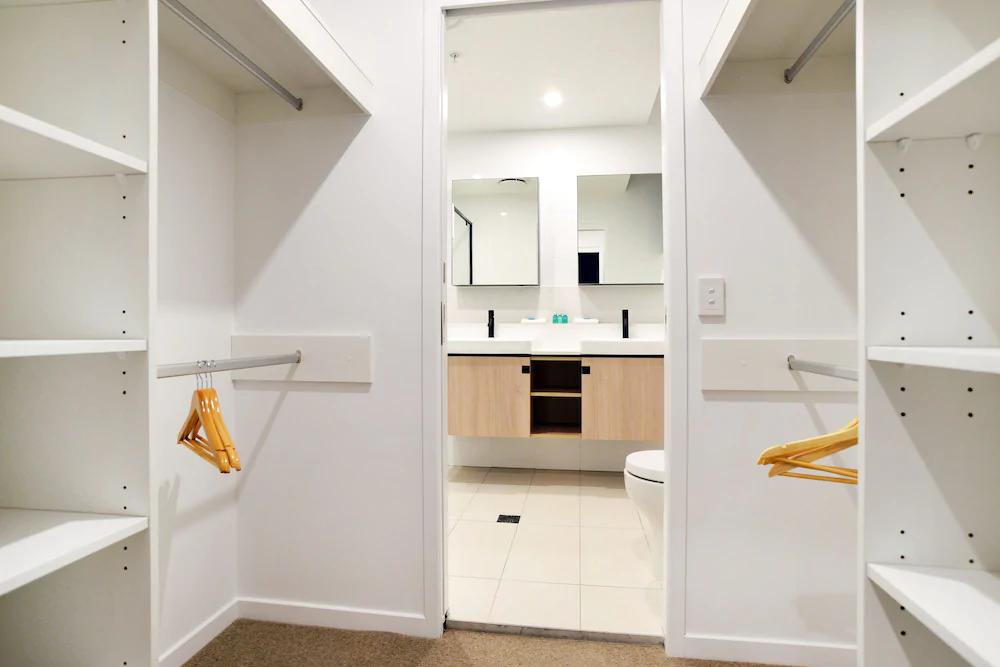 Hope Street Apartments by CLLIX