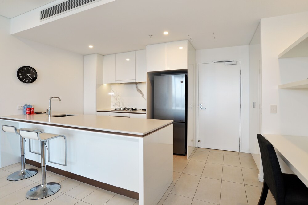 Hope Street Apartments by CLLIX