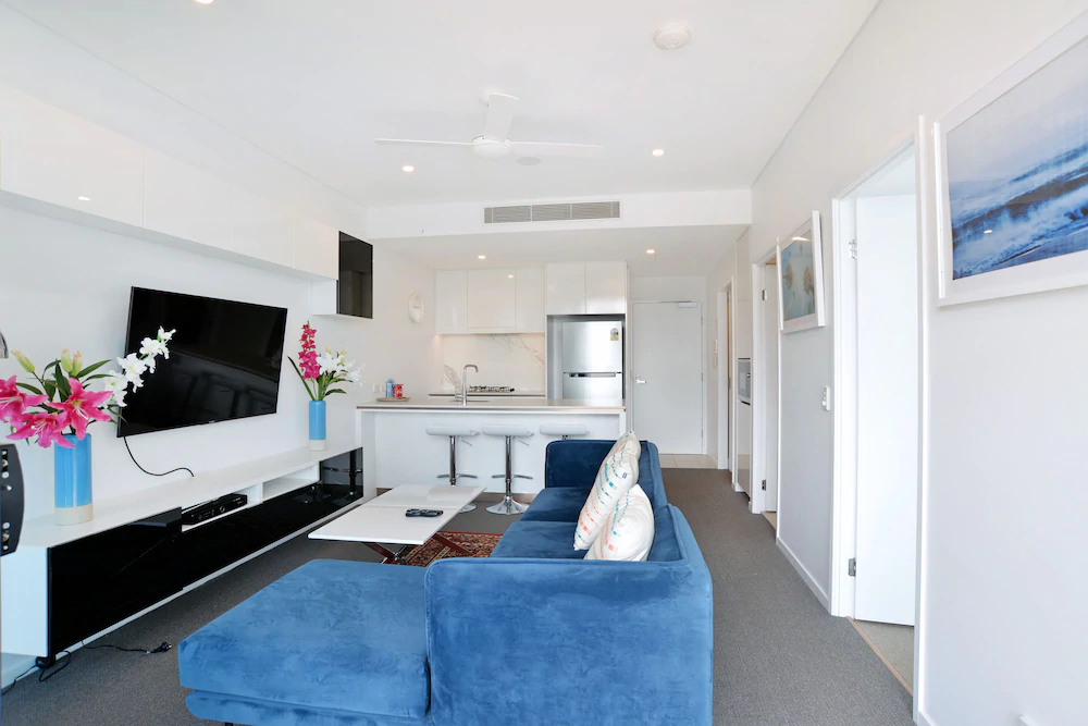 Hope Street Apartments by CLLIX