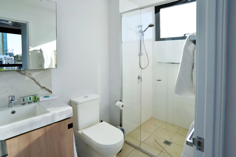 Hope Street Apartments by CLLIX