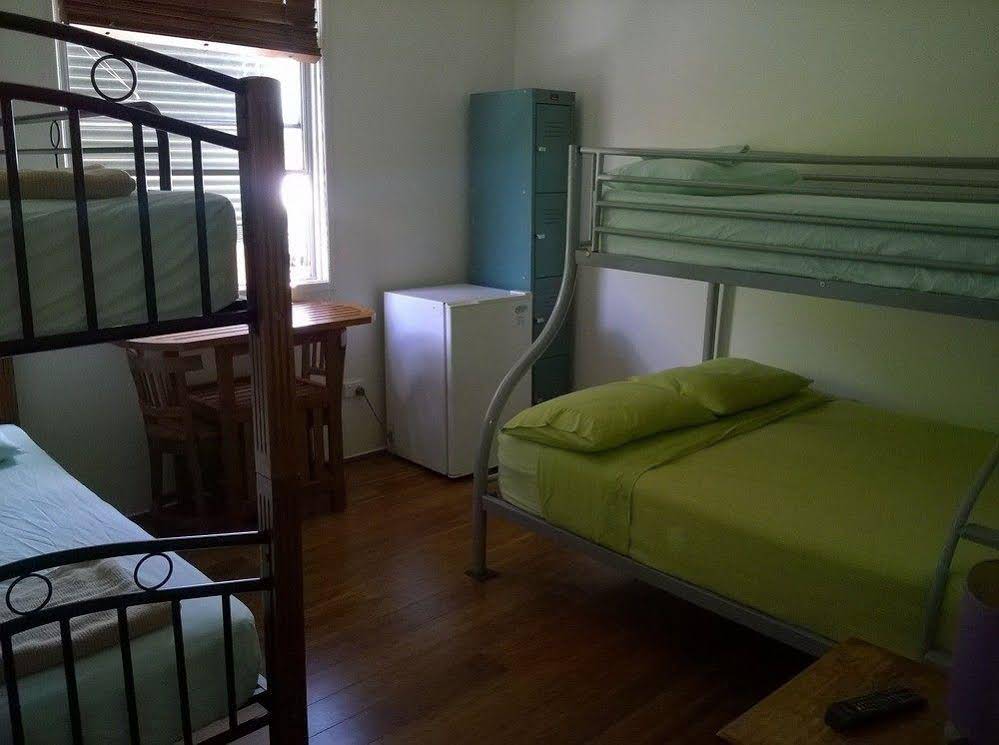 Aussie Way Backpackers