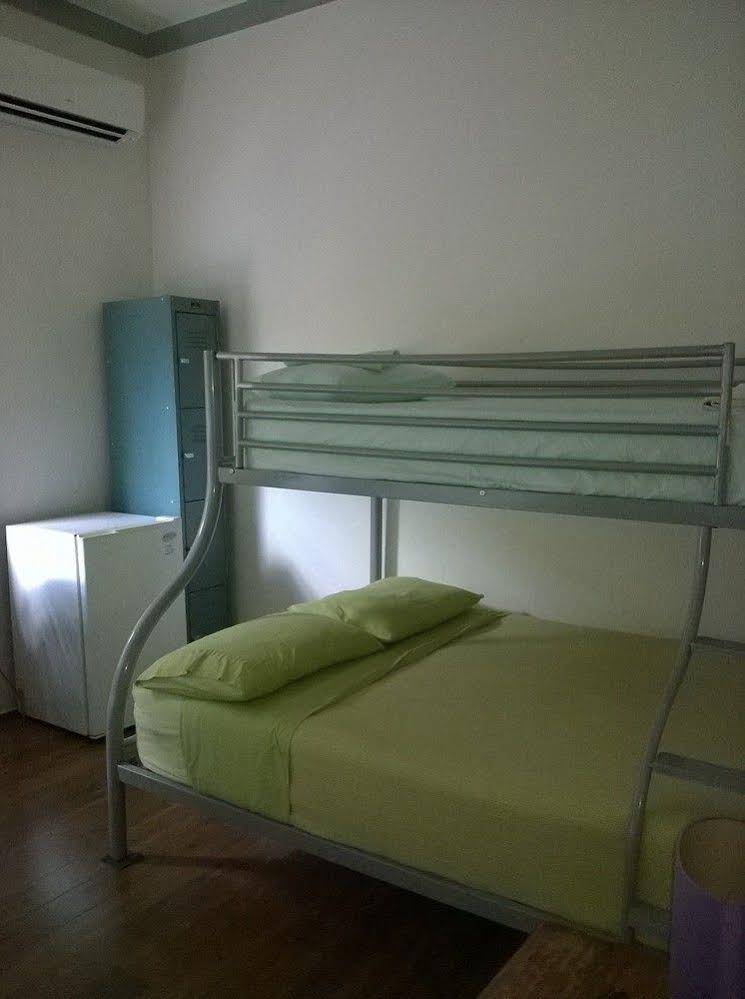 Aussie Way Backpackers