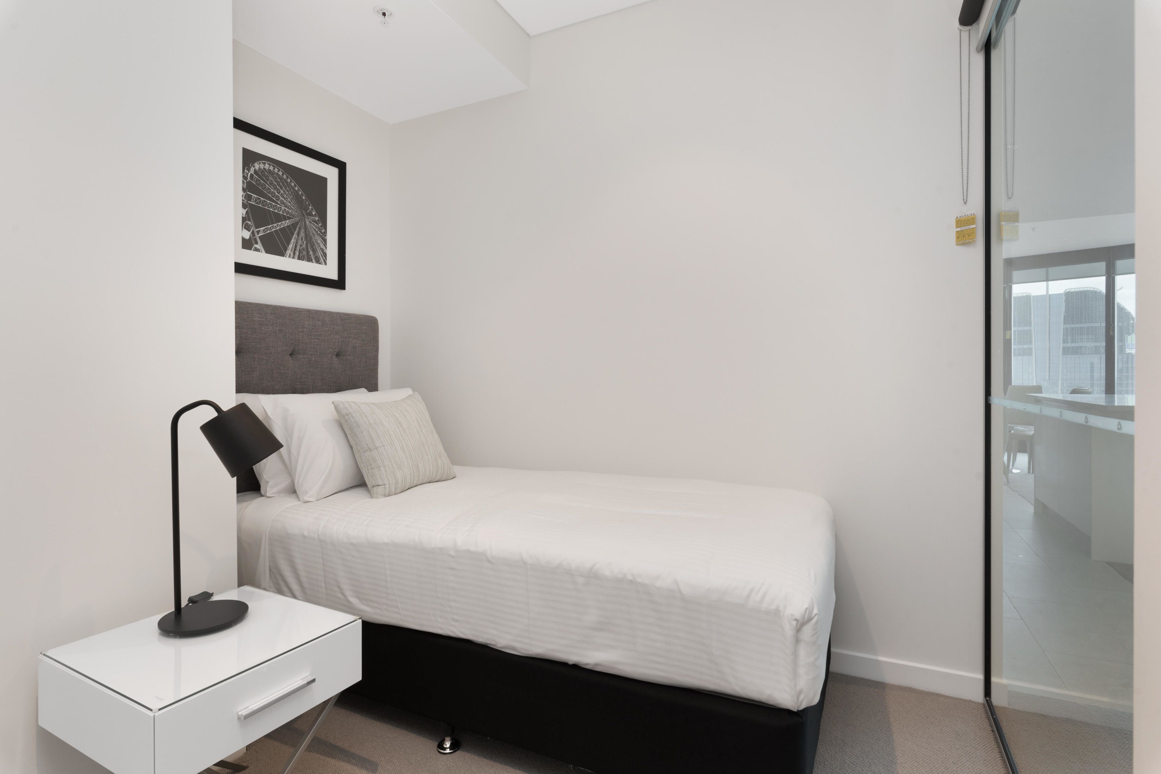 Brisbane Skytower by CLLIX