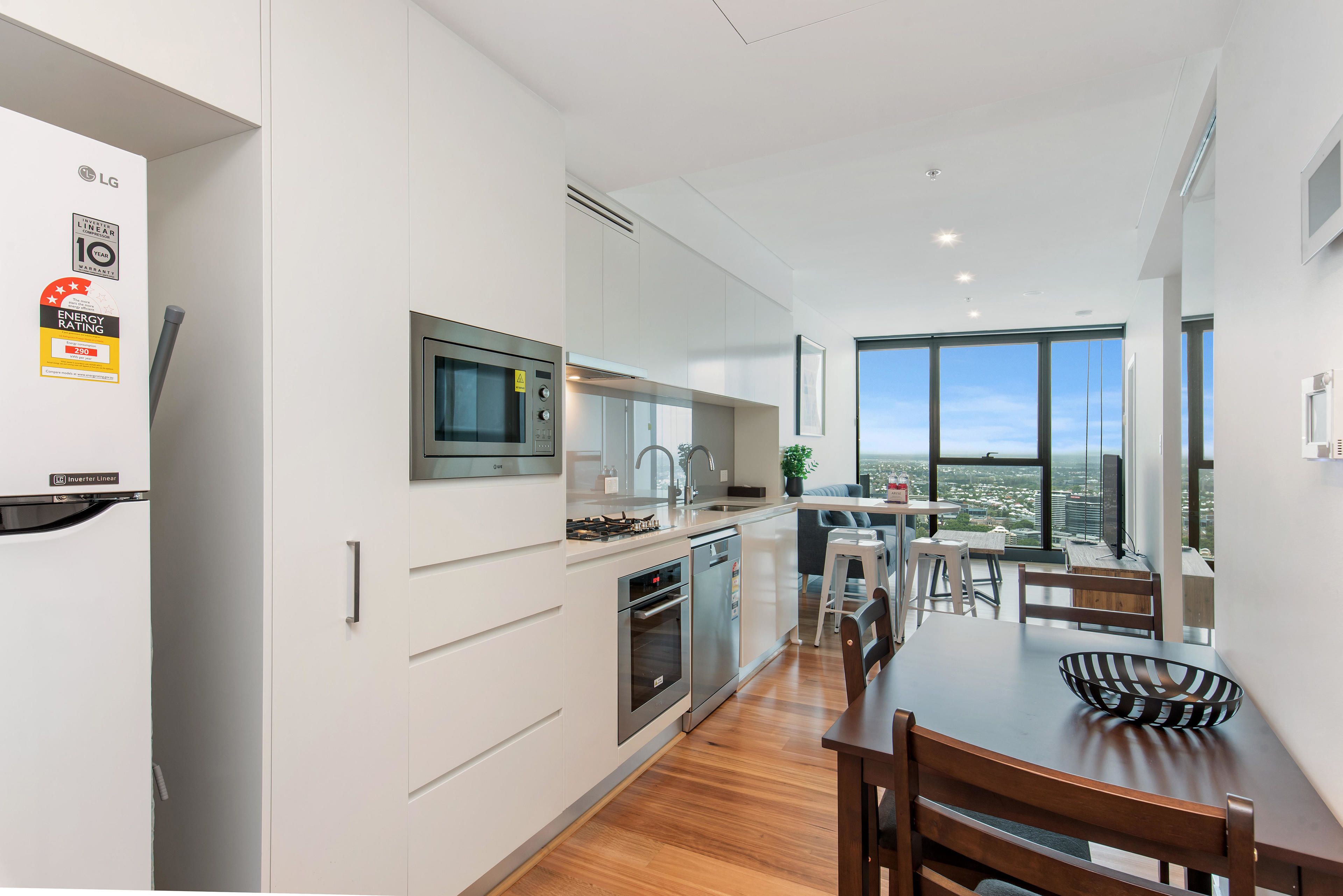 Brisbane Skytower by CLLIX