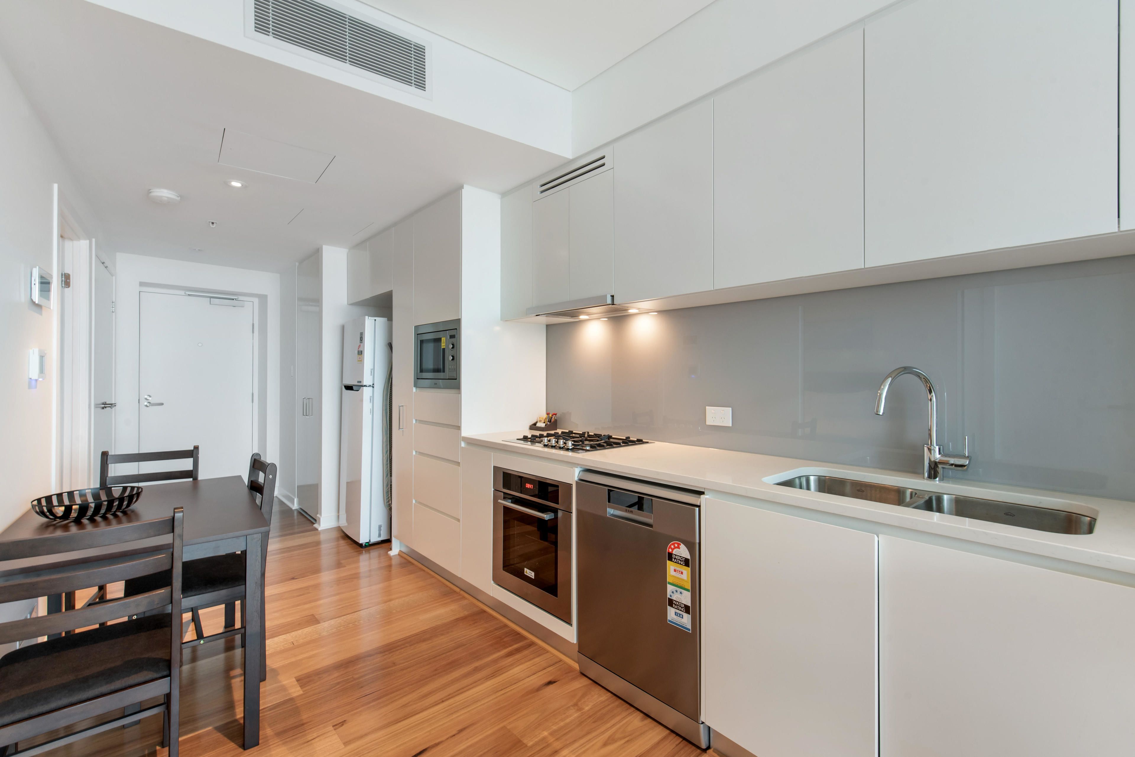 Brisbane Skytower by CLLIX