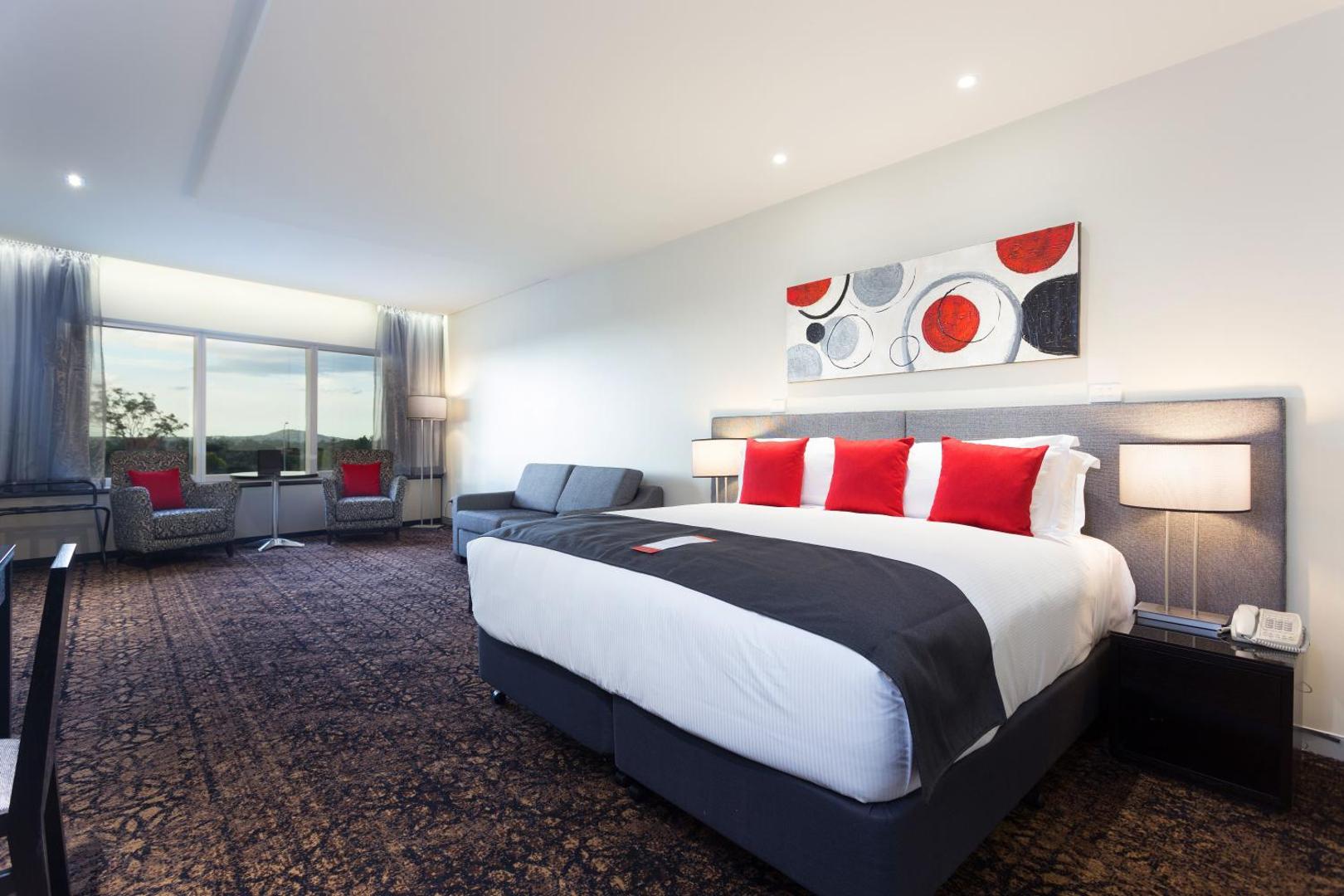 Calamvale Hotel Suites and Conference Centre