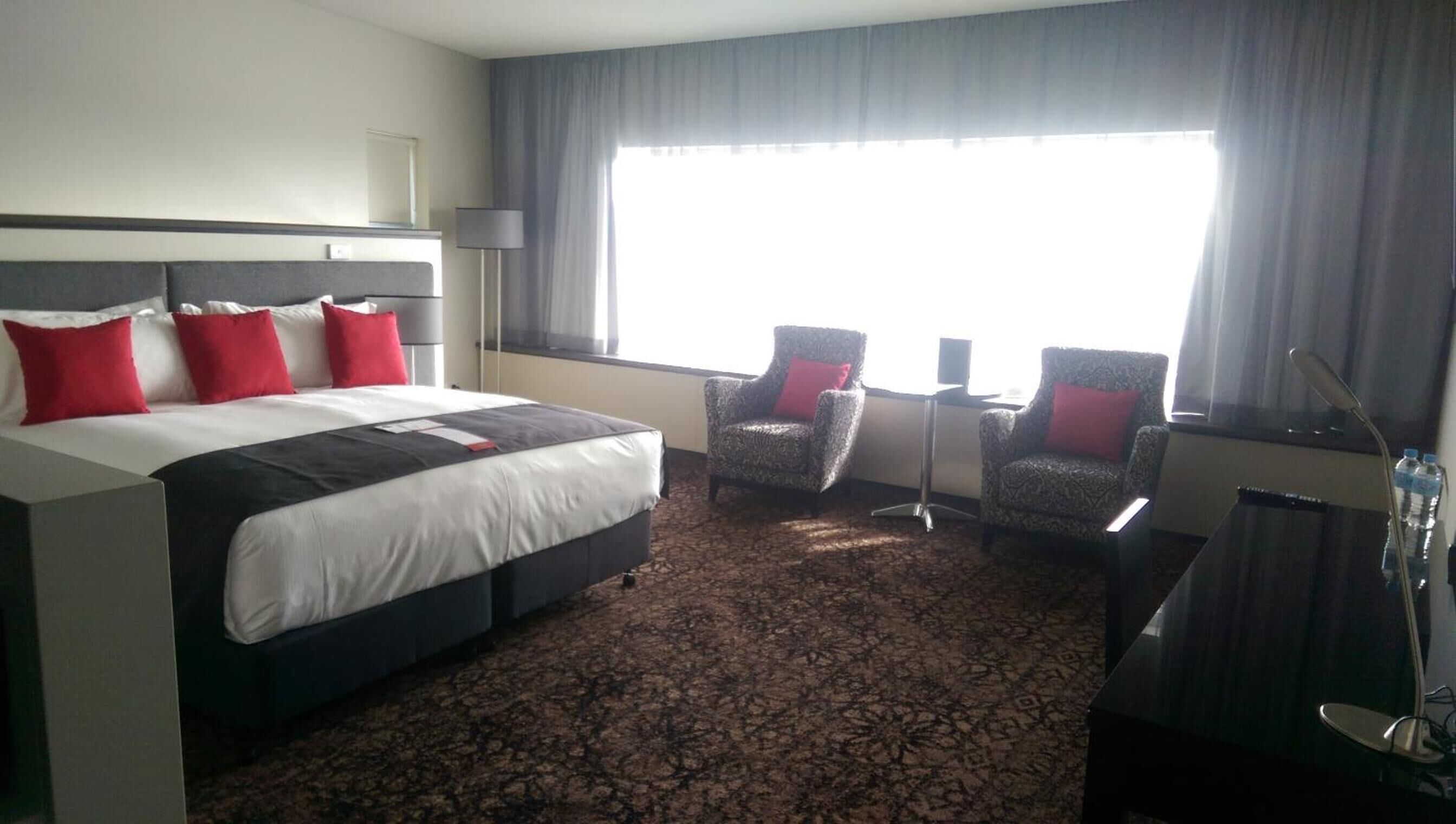 Calamvale Hotel Suites and Conference Centre