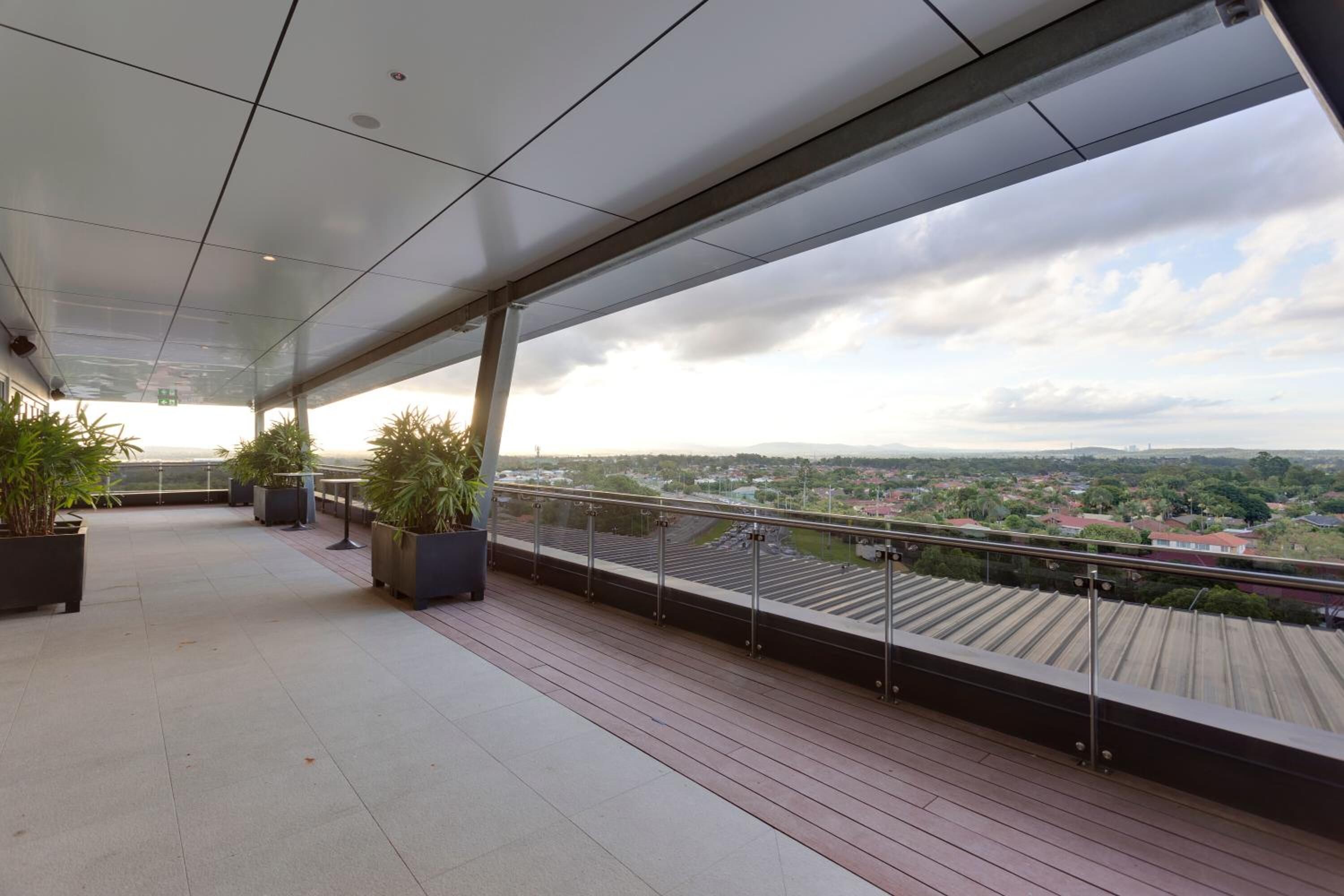 Calamvale Hotel Suites and Conference Centre