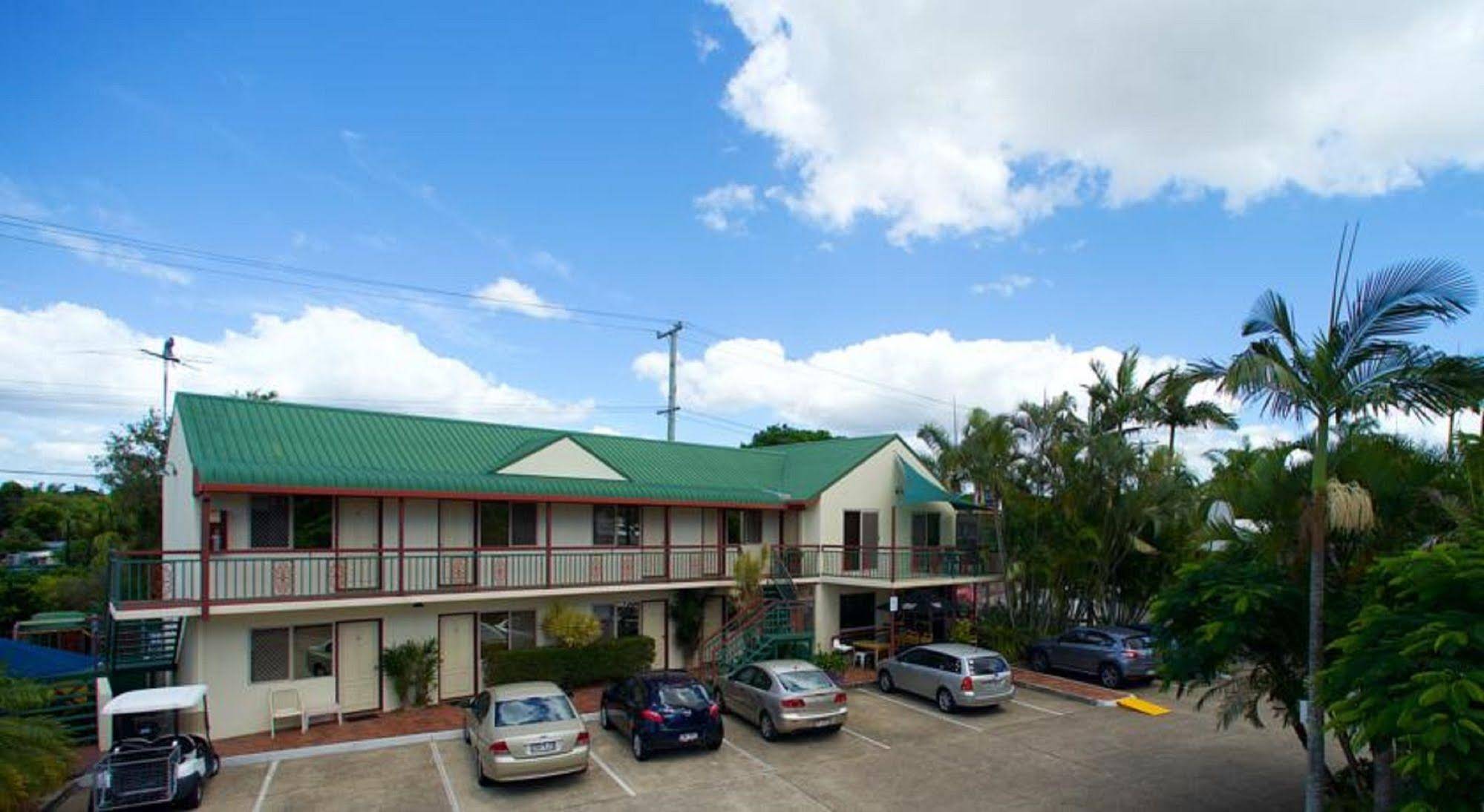 Colonial Village