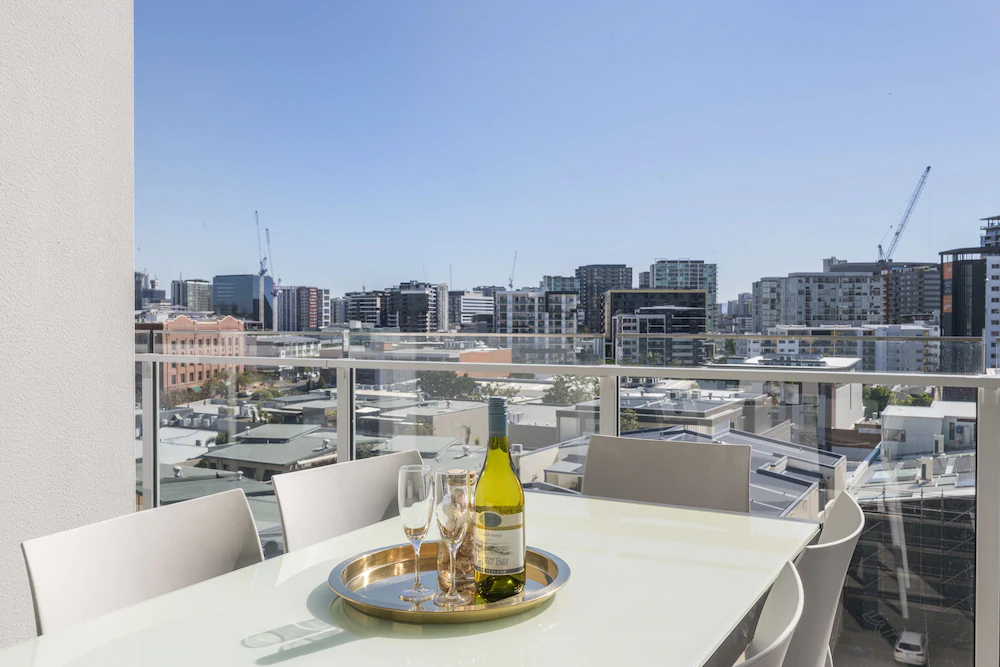 DoubleOne3 Apartments