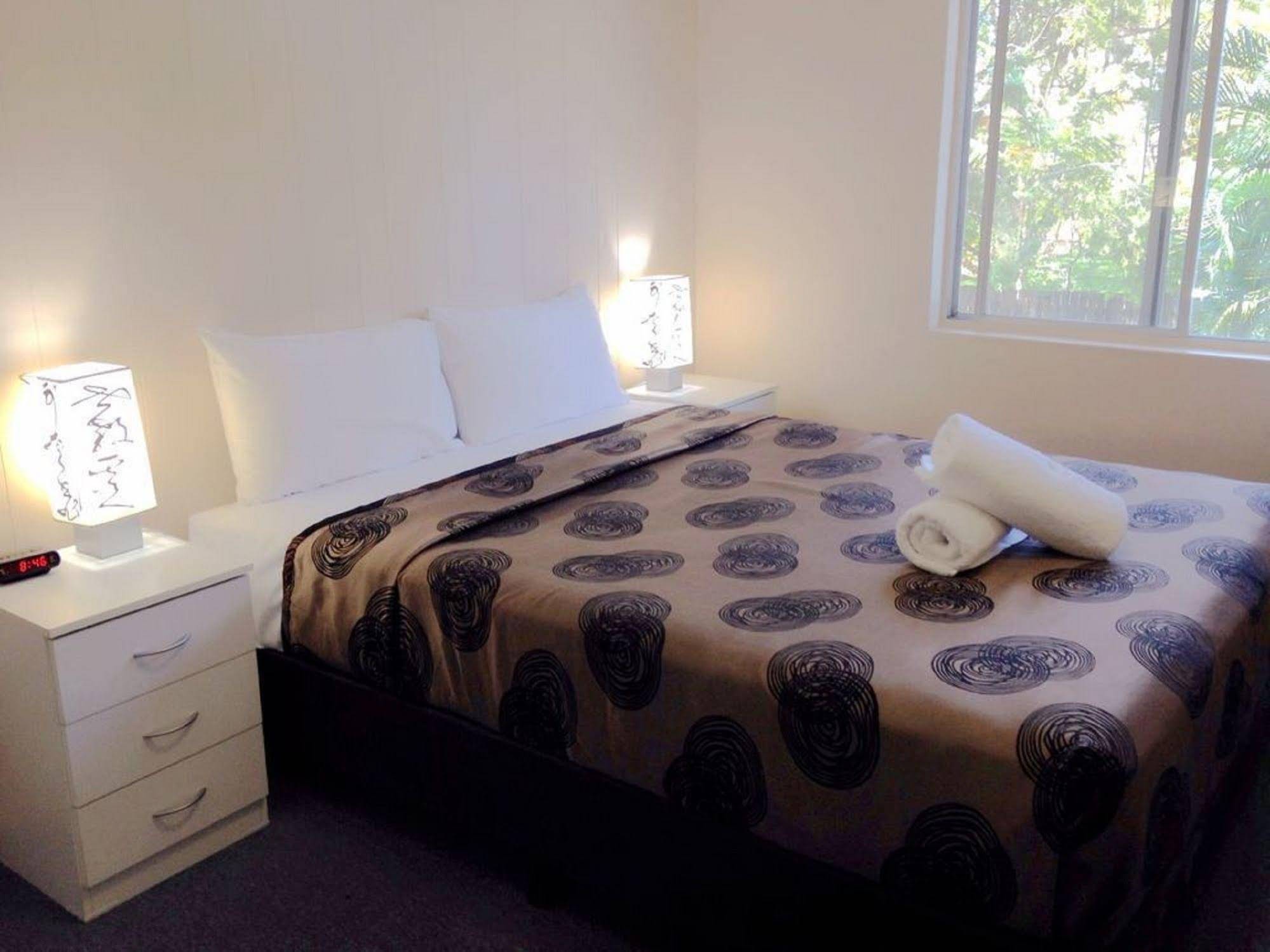 Forest Lodge Apartments