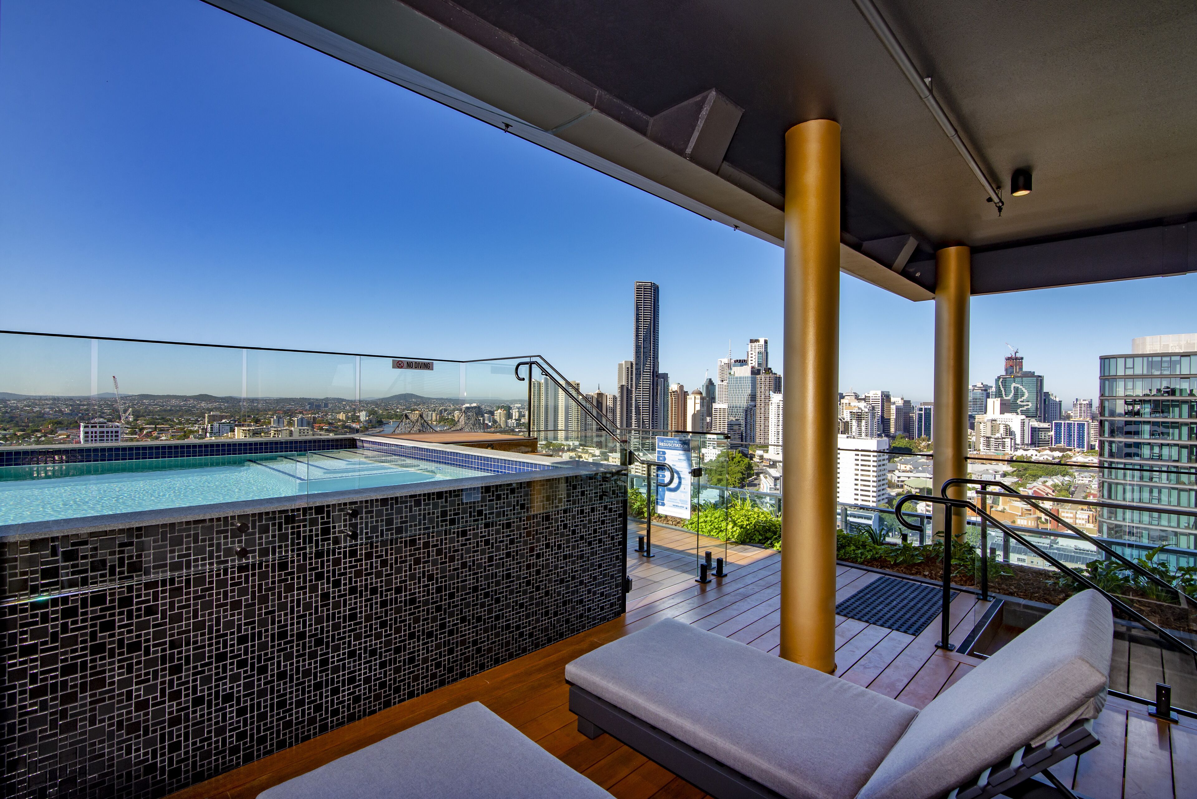 Fortitude Valley Apartments by CLLIX