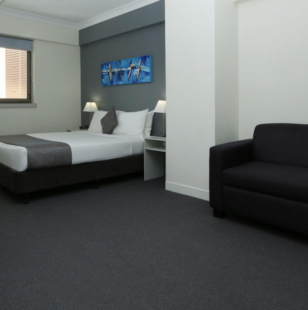 George Hotel Brisbane