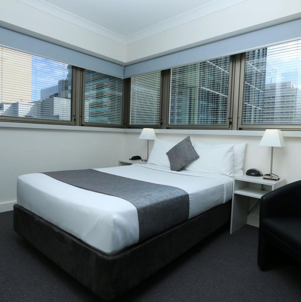 George Hotel Brisbane