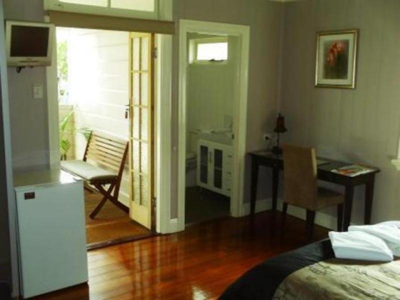 Kirkland House B&B