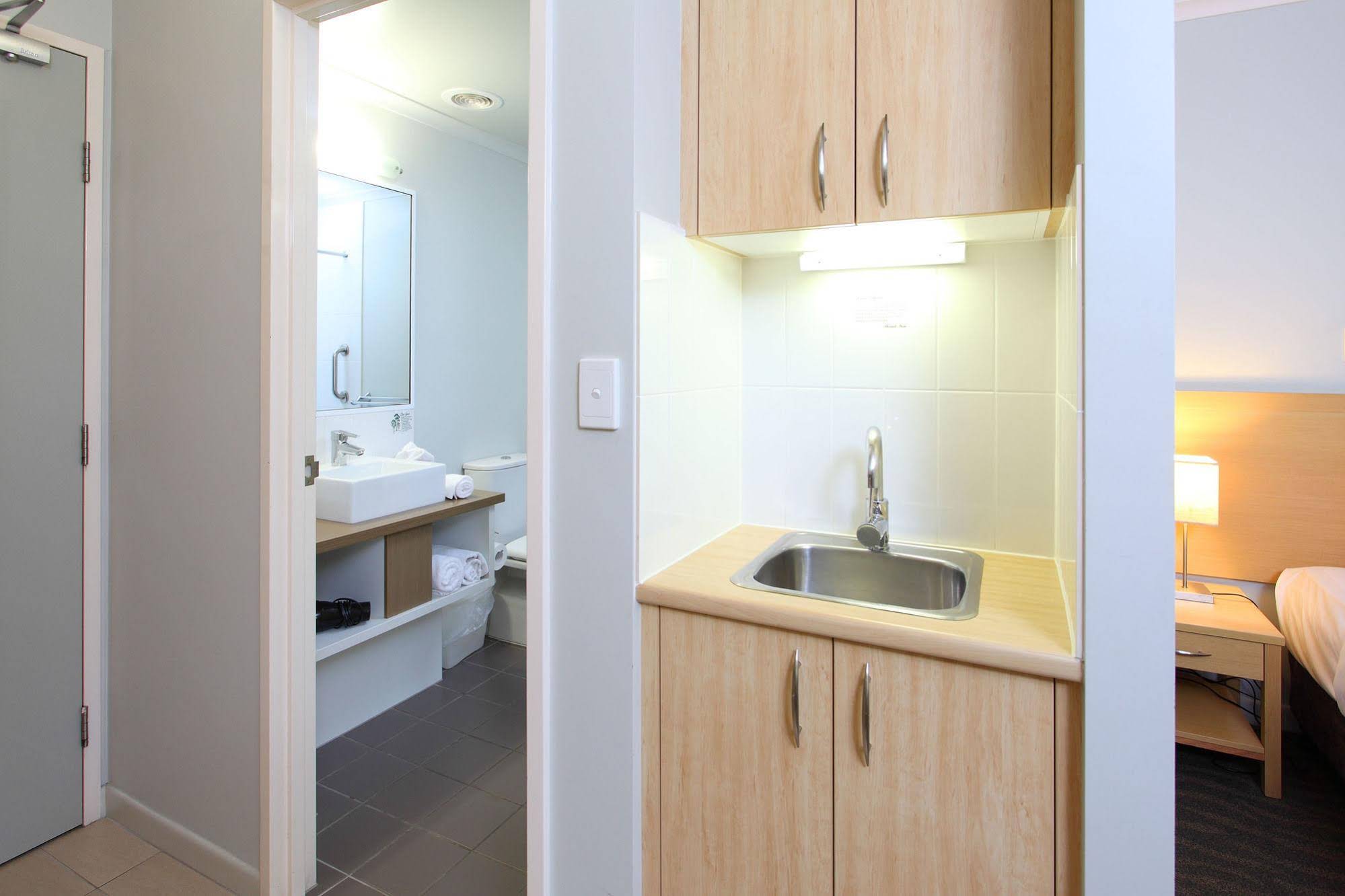 Manly Marina Cove Motel Brisbane