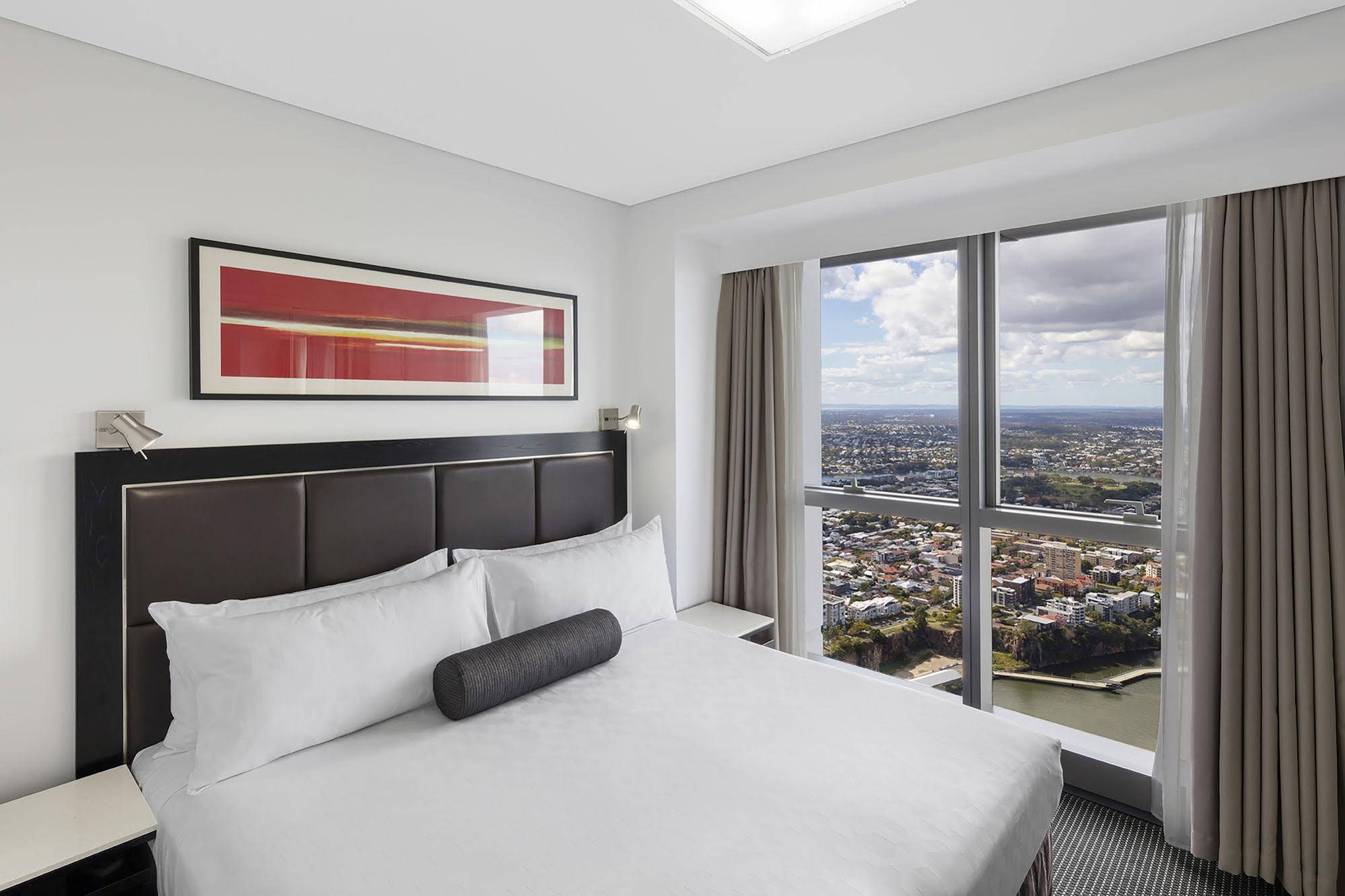 Meriton Suites Adelaide Street, Brisbane