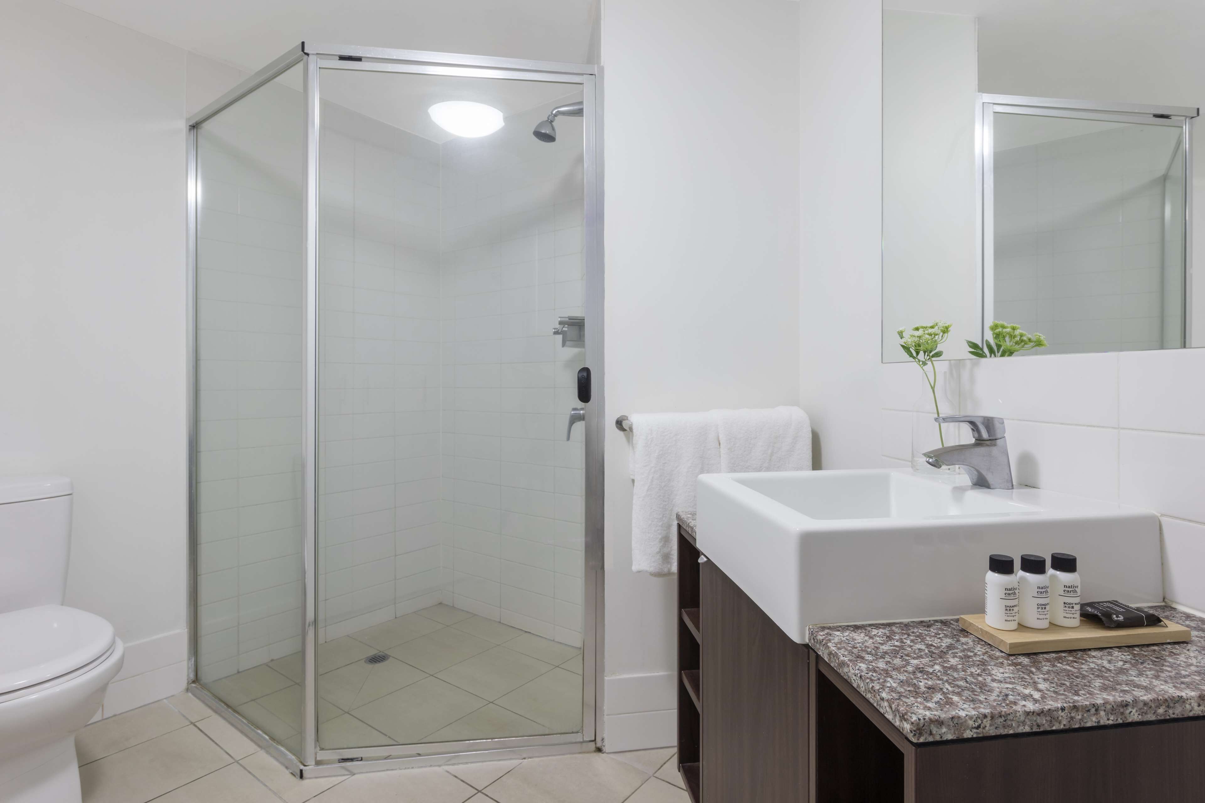 Oaks Brisbane Aurora Suites