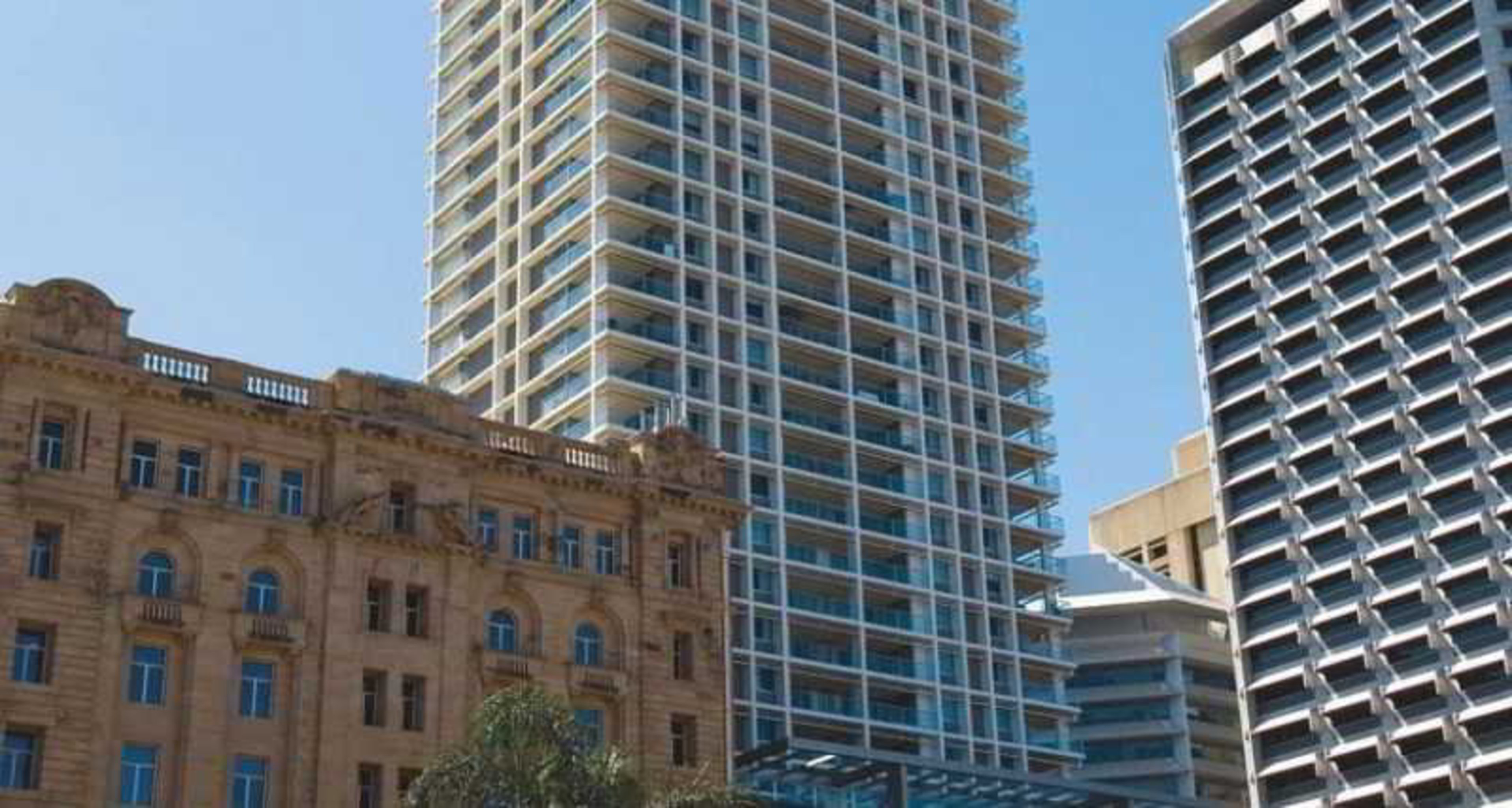 Oaks Brisbane Casino Tower Suites
