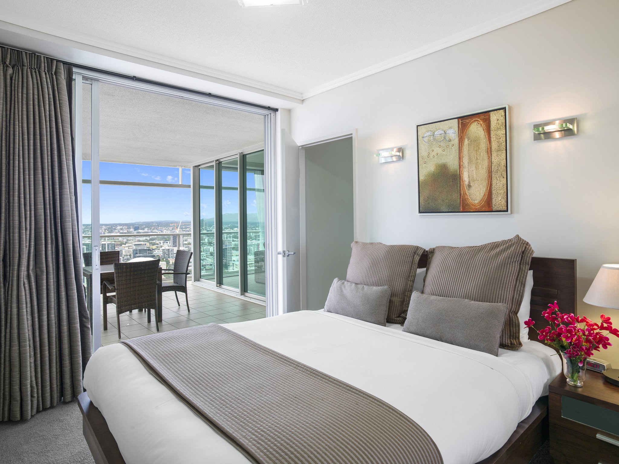 Oaks Brisbane Casino Tower Suites