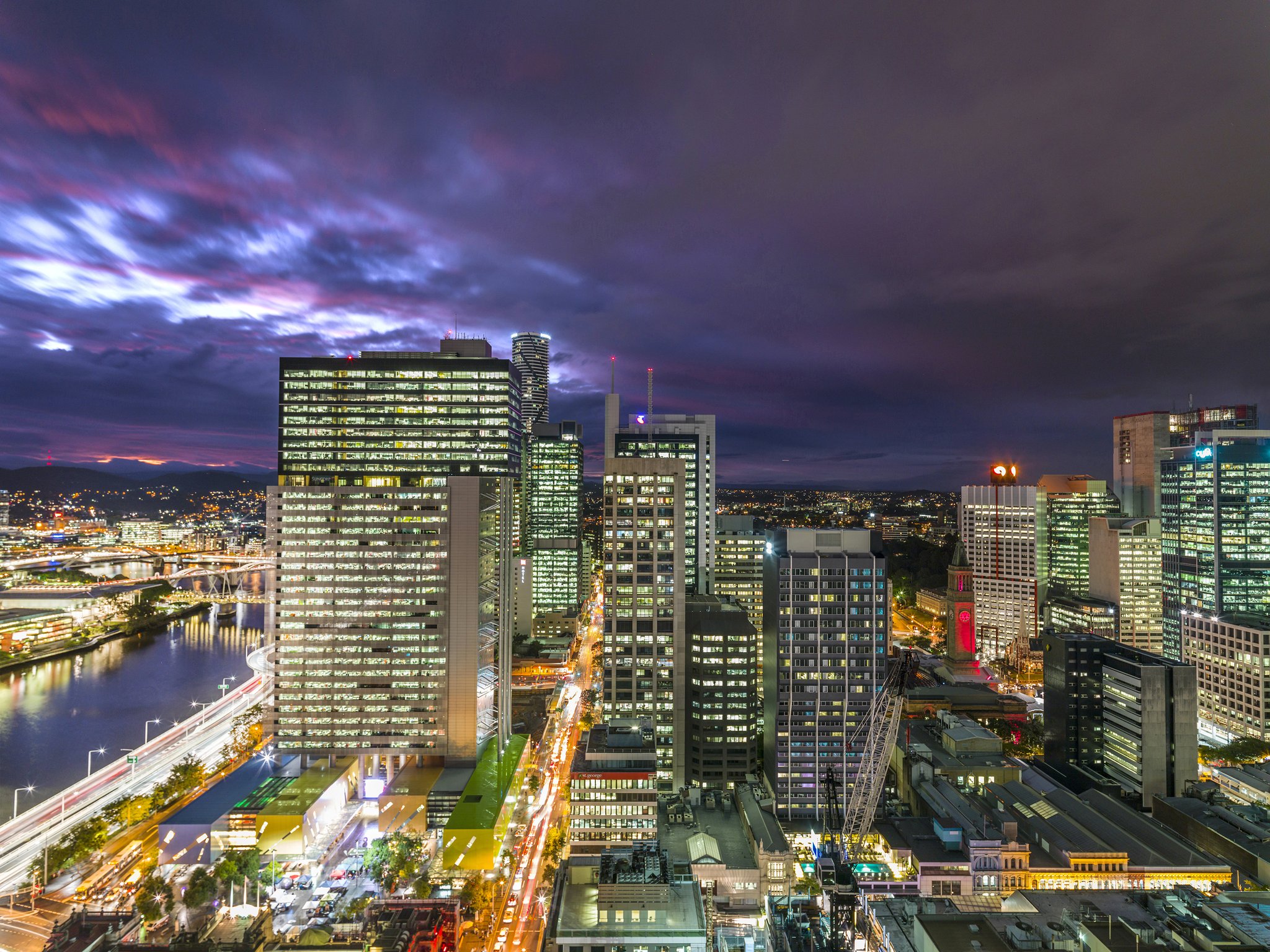 Oaks Brisbane Casino Tower Suites