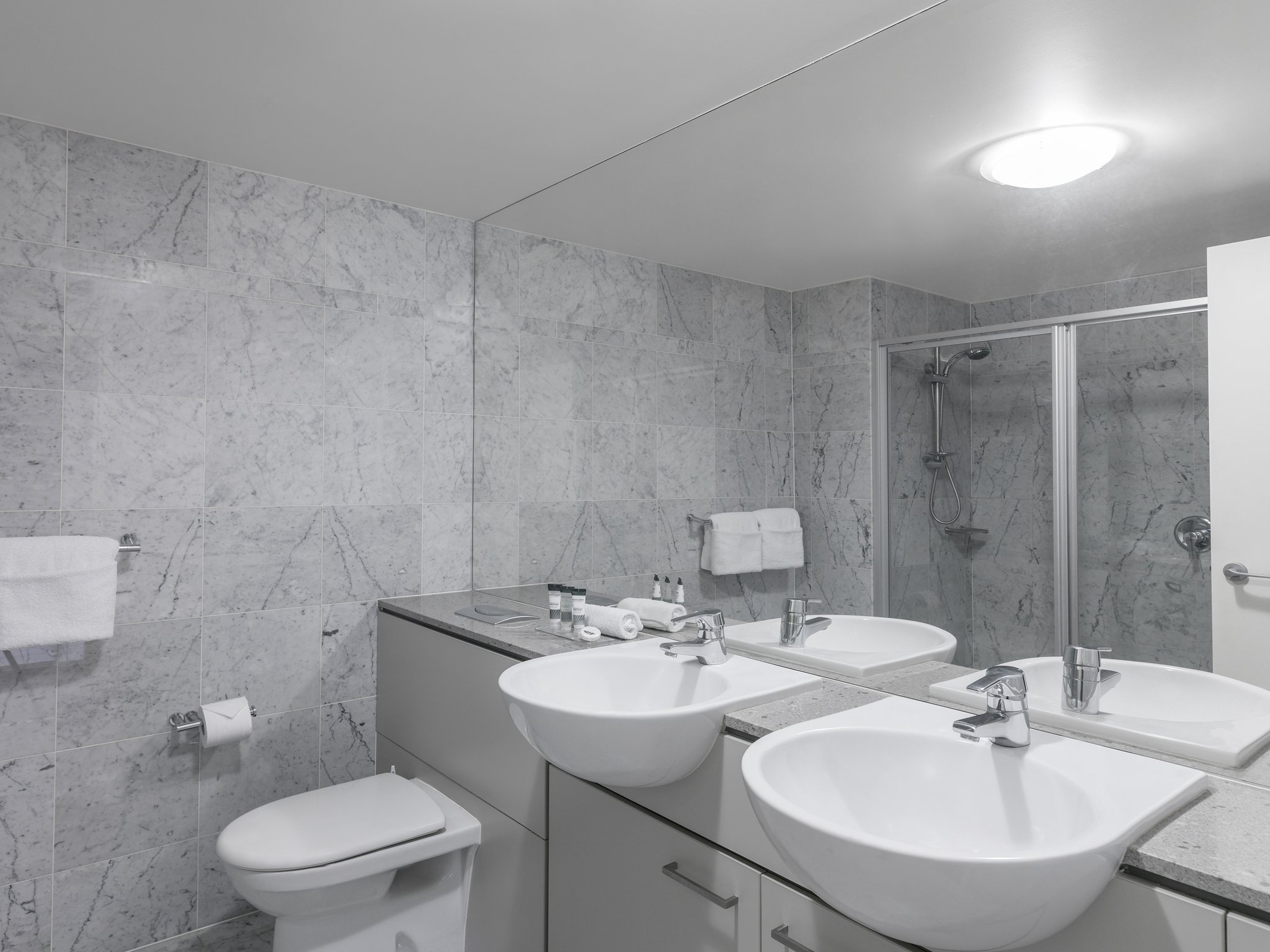 Oaks Brisbane Casino Tower Suites