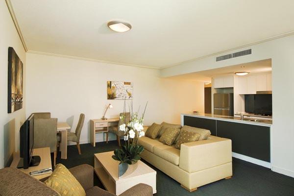 Oaks Brisbane Festival Suites