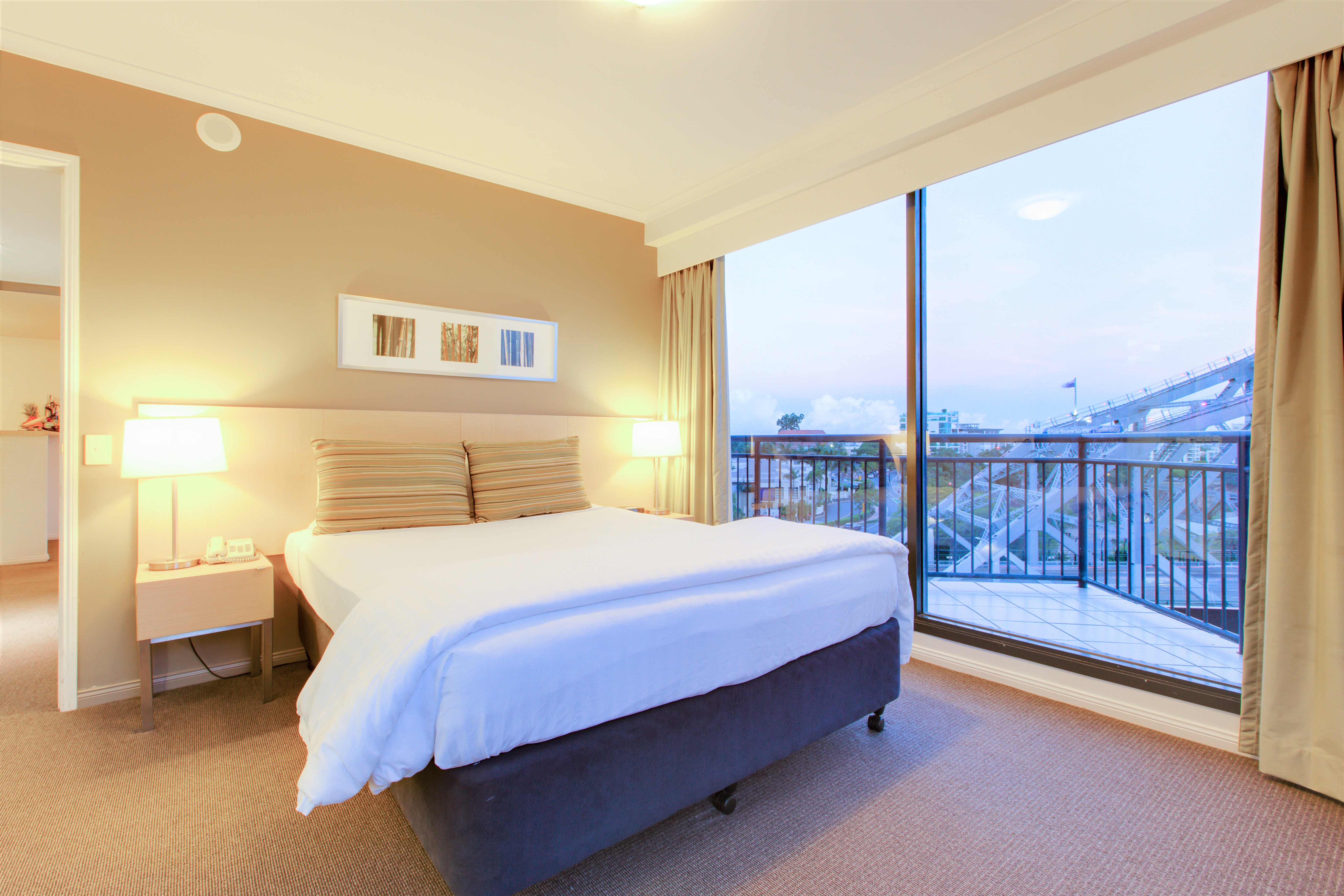 Oakwood Hotel & Apartments Brisbane