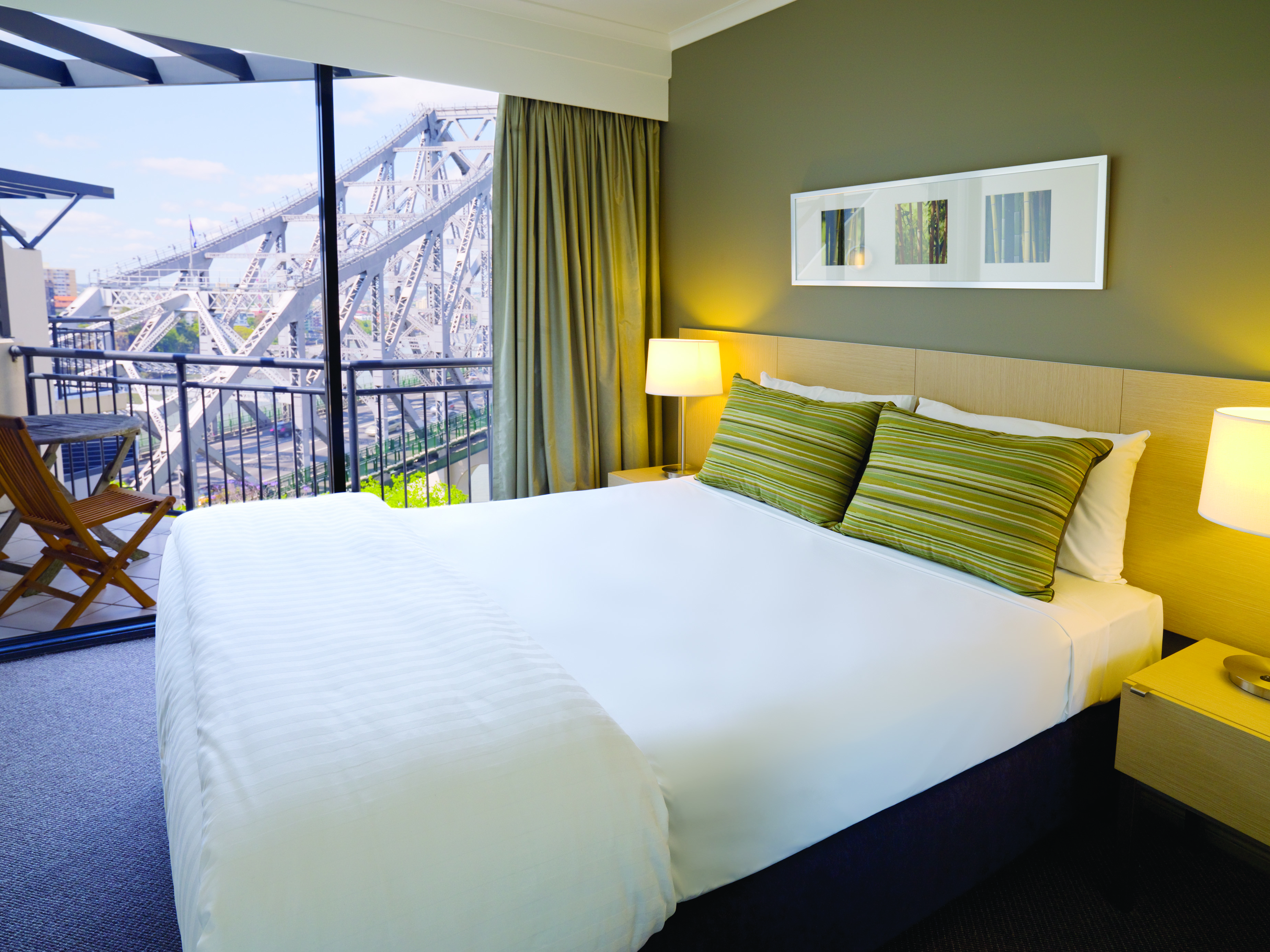 Oakwood Hotel & Apartments Brisbane