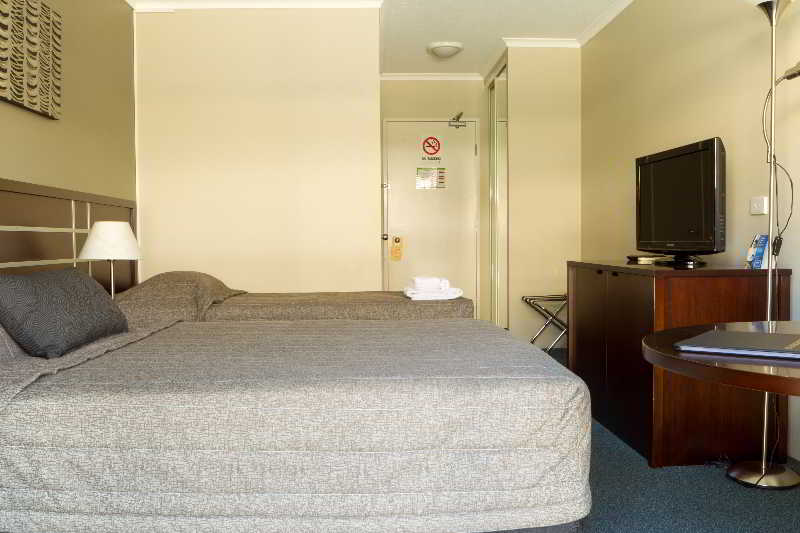 Riverside Hotel Southbank