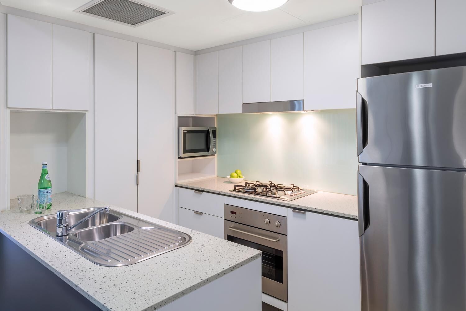 Oaks Festival Towers by SoFun