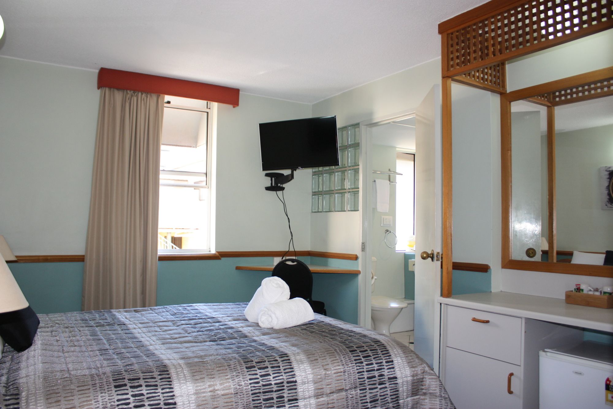 Spring Hill Terraces