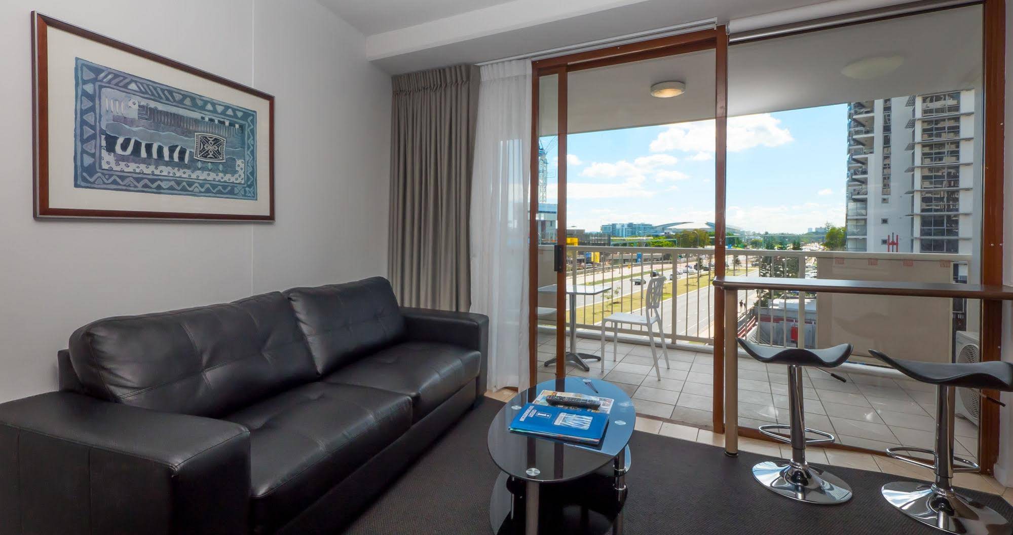 Broadbeach Savannah