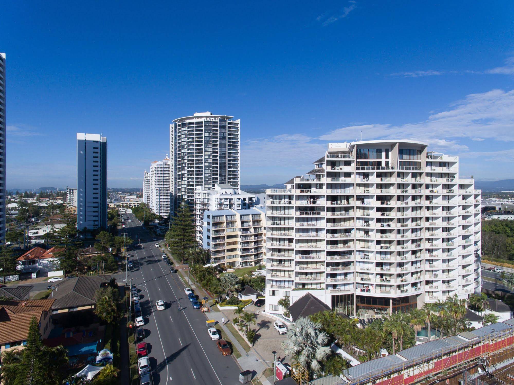 Broadbeach Savannah